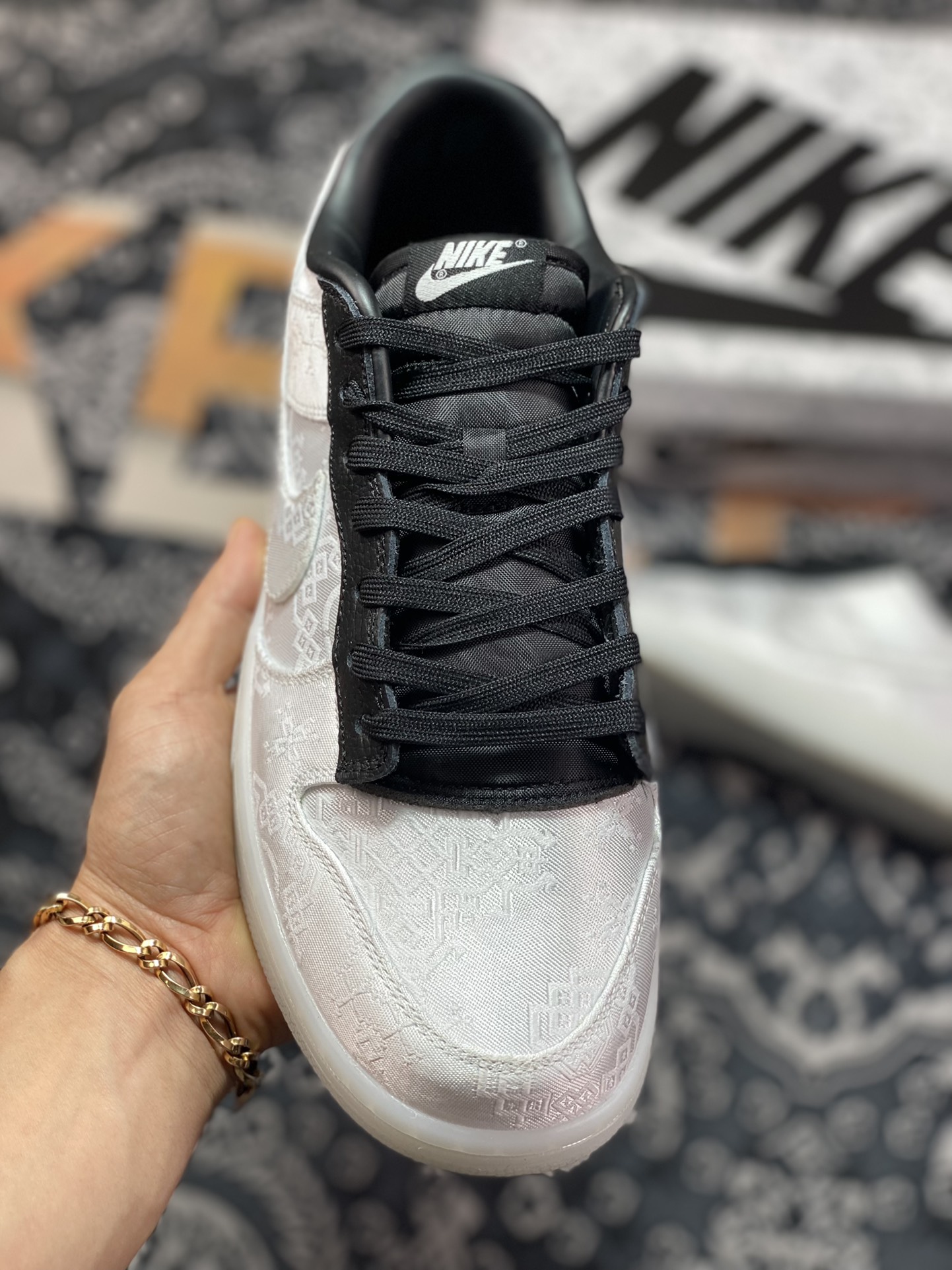 Fragment Design x Clot x Nike SB Dunk Low”20th Anniversary/White Silk”扣篮FN0315-110