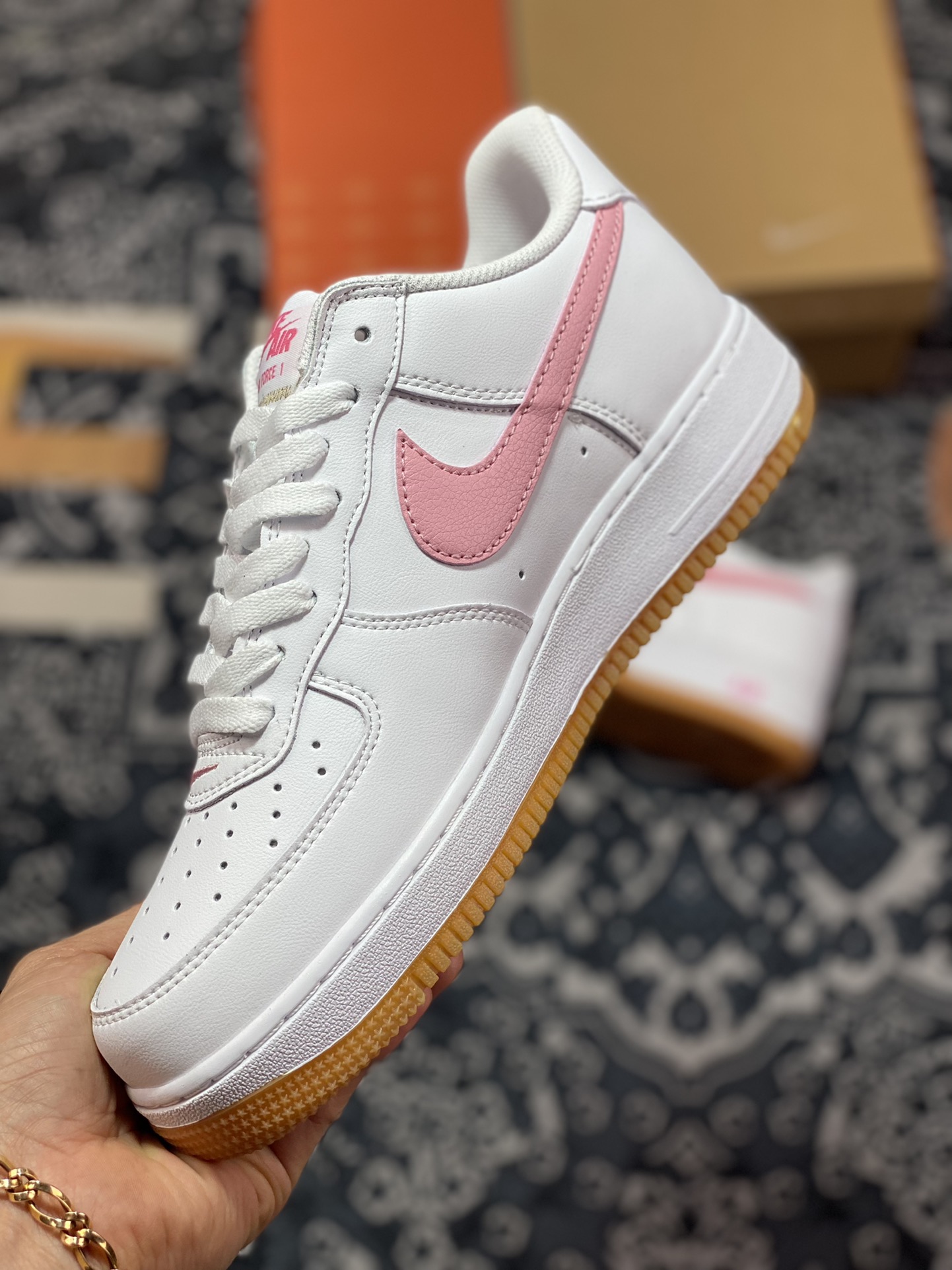 Nike Air Force 1'07 Low Retro ”Color of the Month/Pink Gum” Air Force One ”Anniversary Edition White Light Pink Raw Gum Bottom” DM0576-101