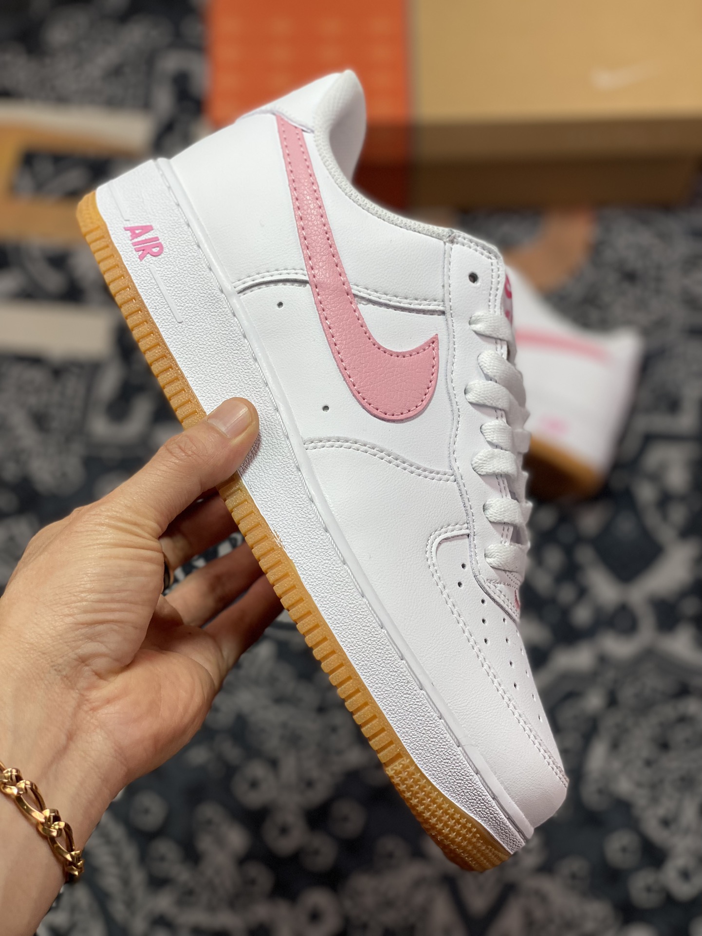 Nike Air Force 1'07 Low Retro ”Color of the Month/Pink Gum” Air Force One ”Anniversary Edition White Light Pink Raw Gum Bottom” DM0576-101