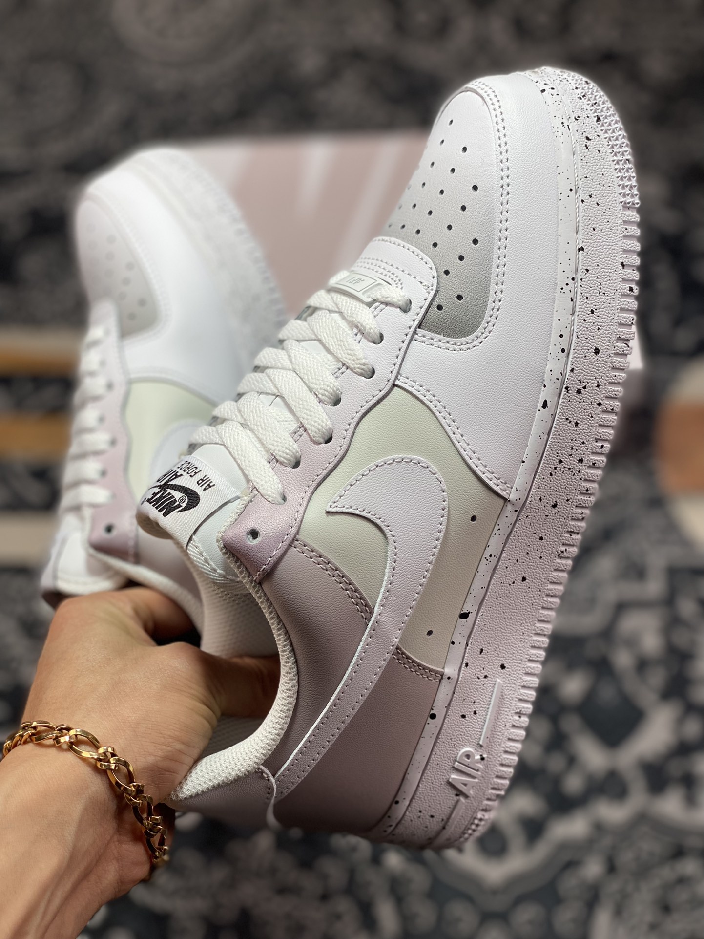 Nike Air Force 1 '07 Low”White/Pink/Grey”空军一号经典低帮“渐变白淡粉灰泼墨”MM6023-536