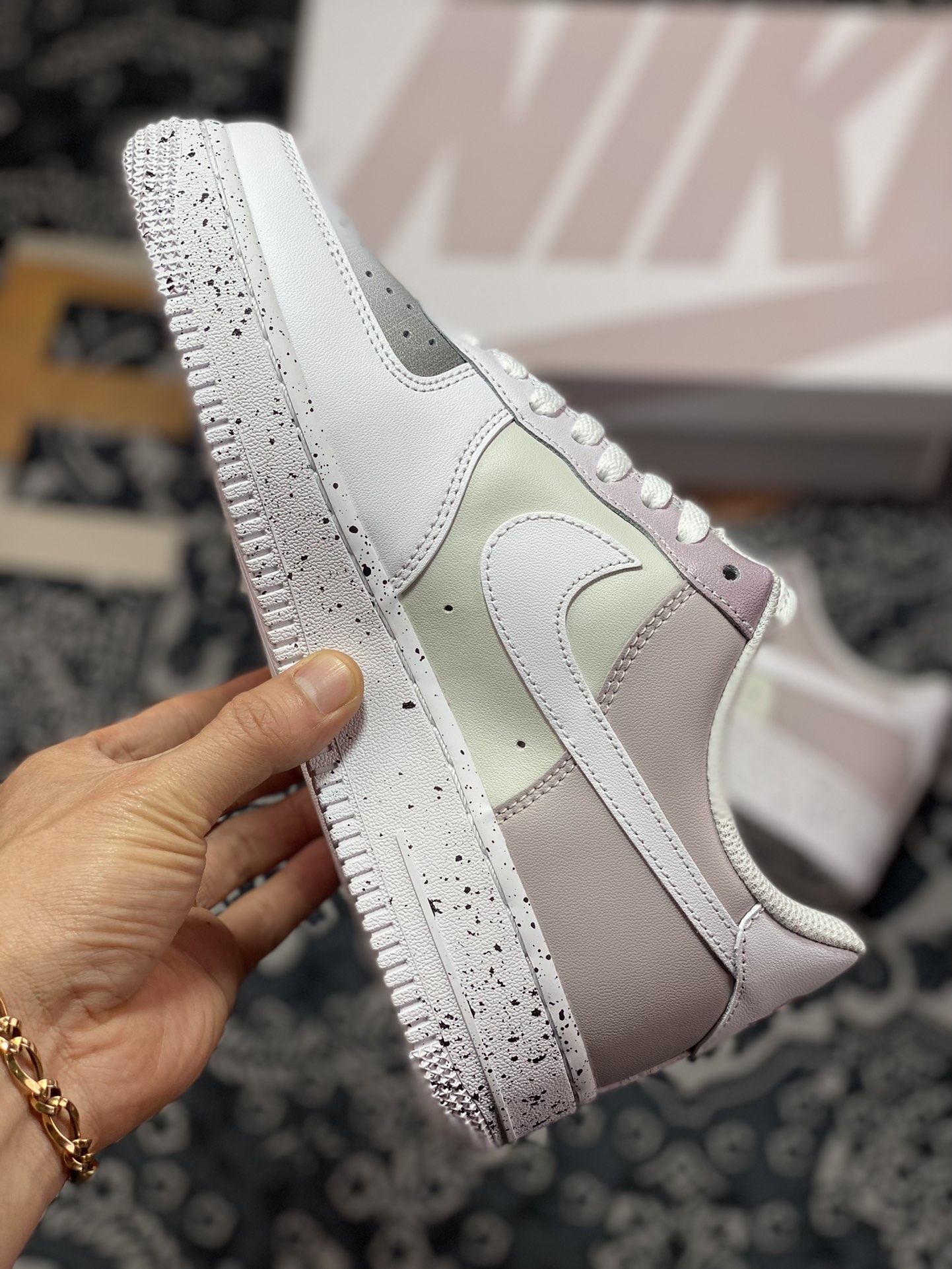 Nike Air Force 1 '07 Low”White/Pink/Grey”空军一号经典低帮“渐变白淡粉灰泼墨”MM6023-536