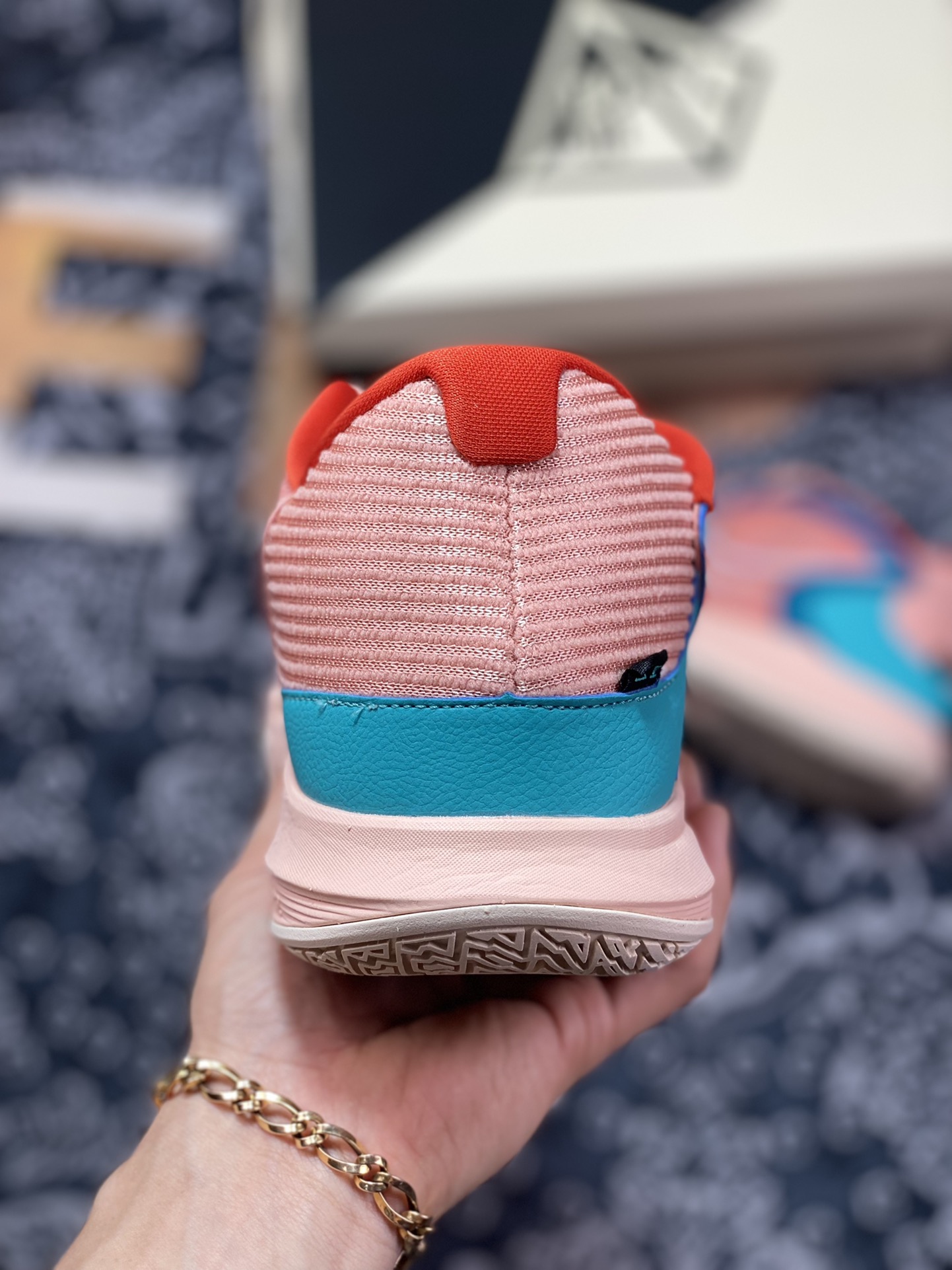 Light Madder Roote”欧文5代低帮室内休闲运动篮球鞋“西瓜粉红湖水蓝”DJ6012-800