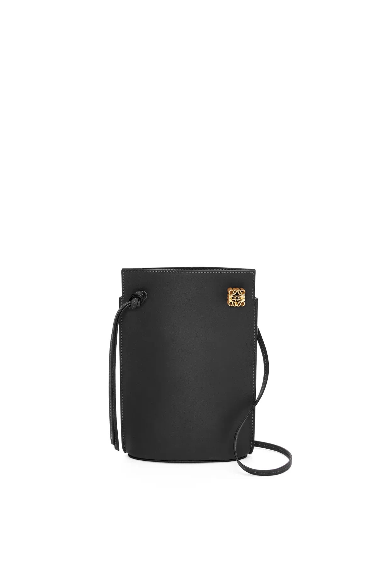 NO:812279,#官网图#, new Anagram hollow bag mobile phone bag19860909#官网图#,新款 Anagram镂空包  手机包,Bag