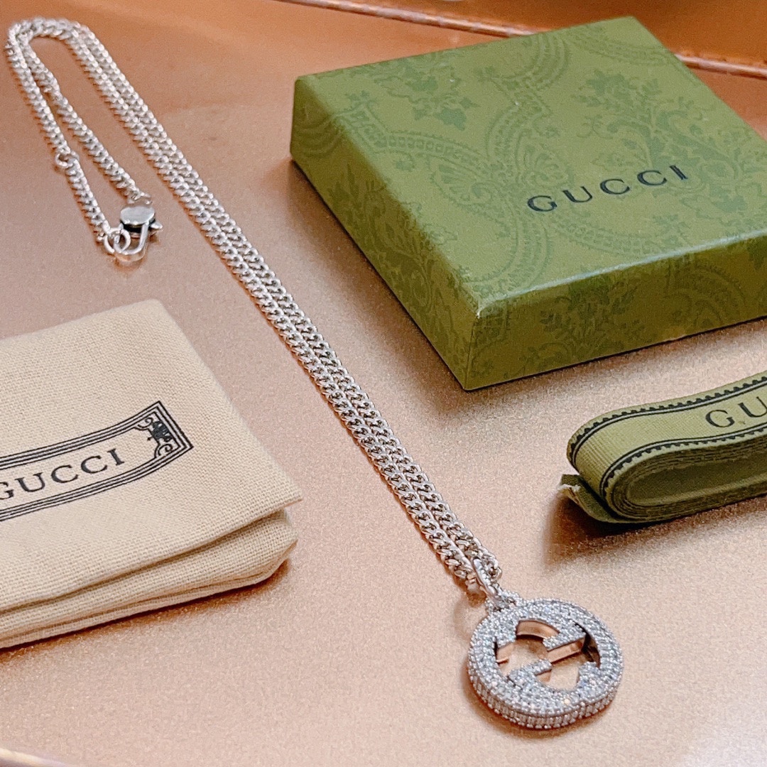 Gucci Luxury
 Jewelry Necklaces & Pendants Chains