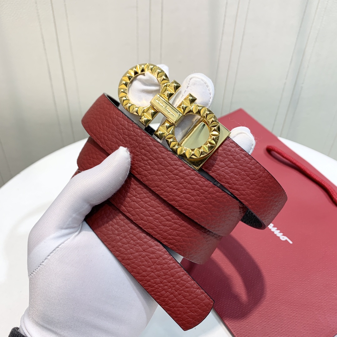 ..品牌菲拉格慕..宽度2.5cm.