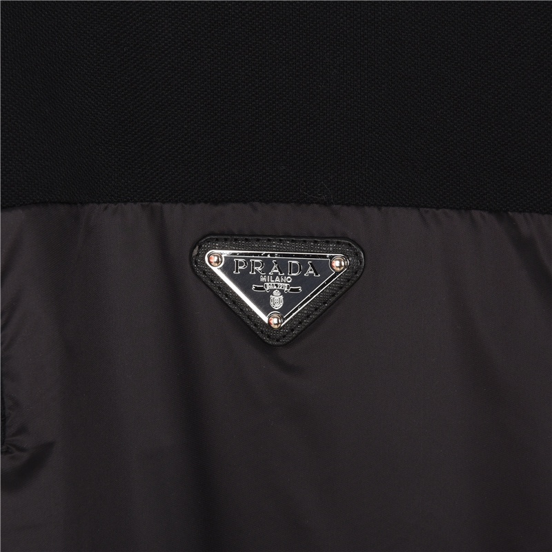 Prada/普拉达 24ss 三角标尼龙拼接Polo短袖