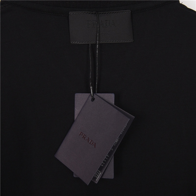 Prada/普拉达 24ss 三角标尼龙拼接Polo短袖