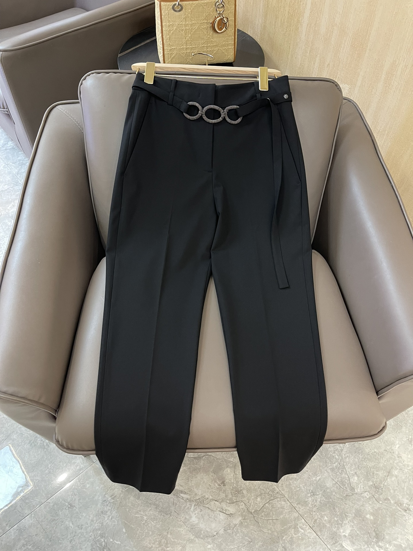 NO:452601,21023638#Black 4M BC High-end Customization Chain Decoration Belt Slimming Suit Trousers, Business Suit, Alexander Wang1986090921023638#黑色4M BC 高端定制 链条装饰 腰带 显瘦 西装长裤,,business suit,alexander wang,Women's clothing