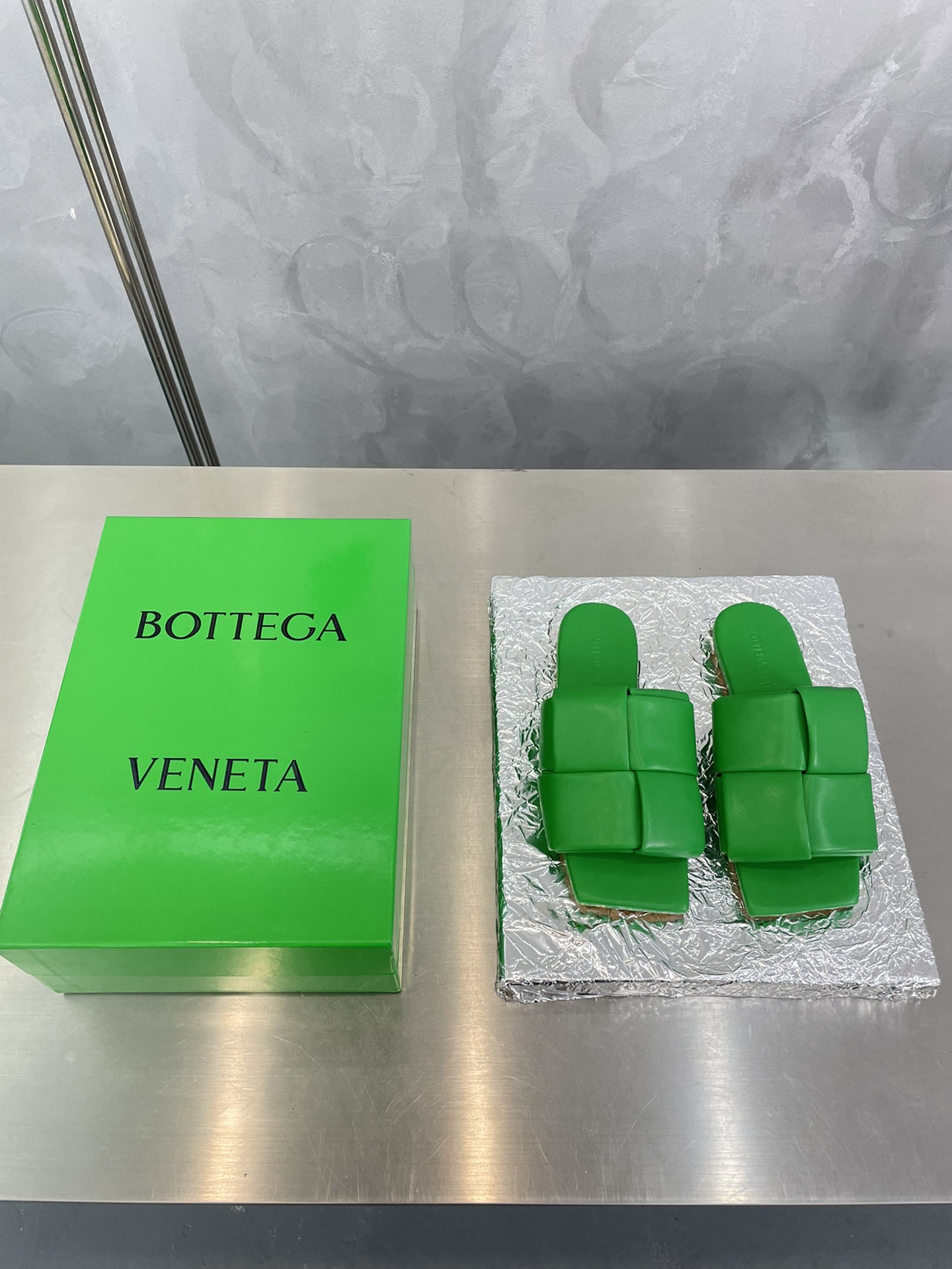 Bottega Veneta BV PATCH拖鞋 大风车方块拖