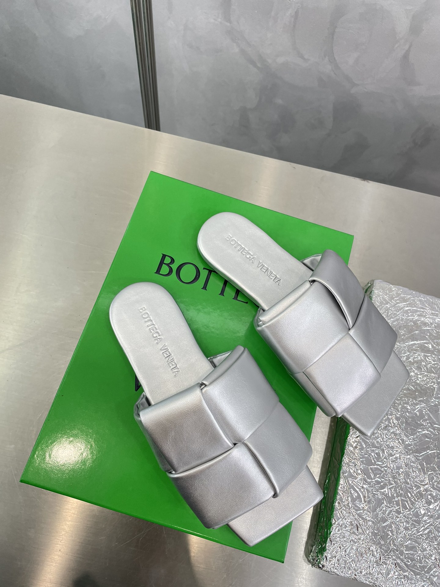 Bottega Veneta BV PATCH拖鞋 大风车方块拖