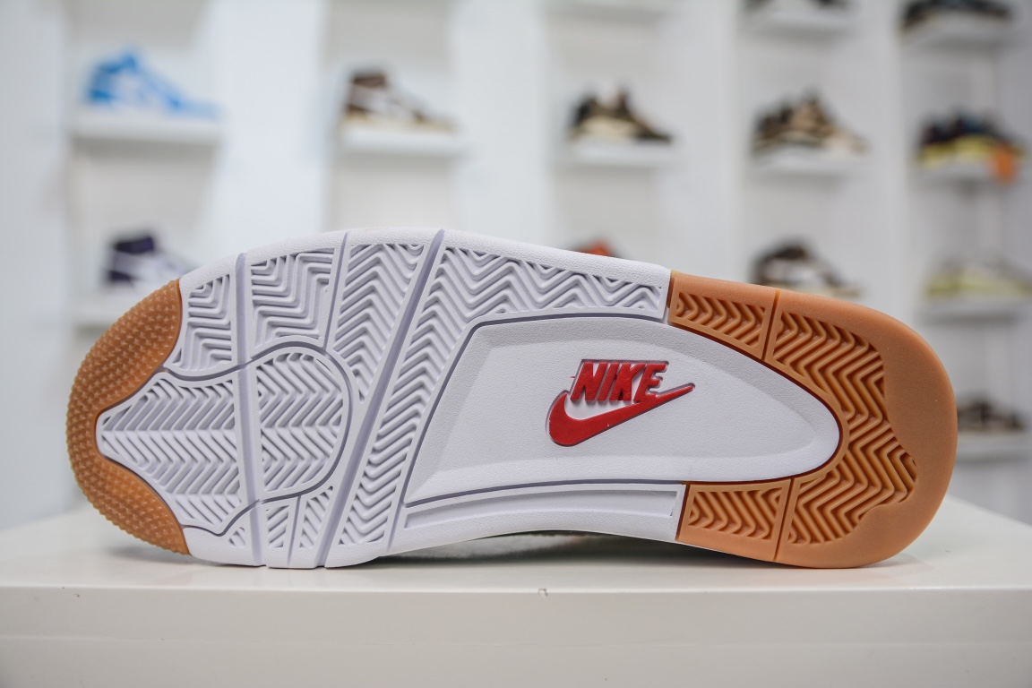 福利特价 原装Nike SB x Jordan Air Jordan 4 ”Pine Green” 绿松石联名款DR5415-103