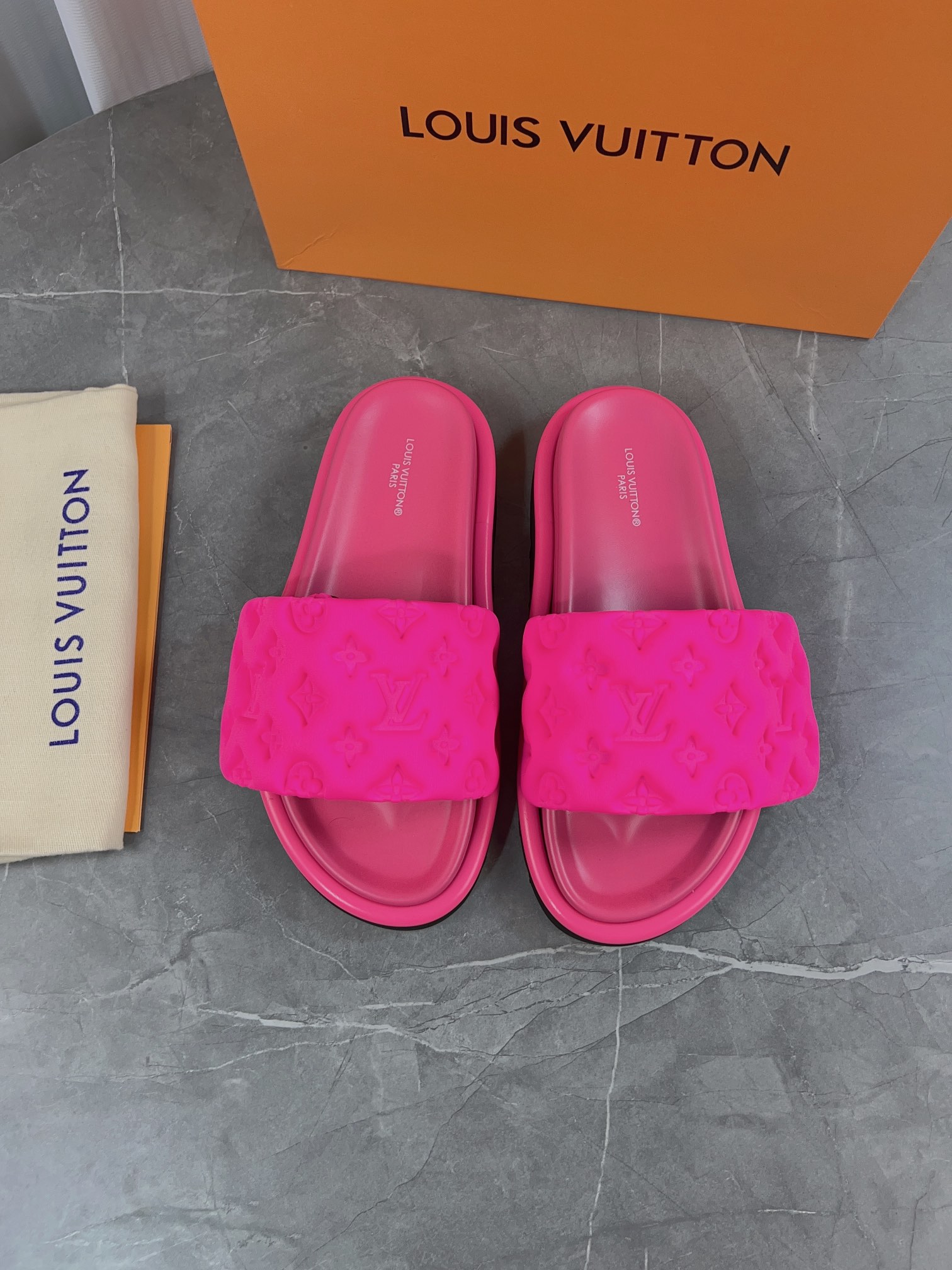 Louis Vuitton Pool Pillow Comfort Flat Sandal Pink Monogram Size 35-45 3 i1679661587 4577 1