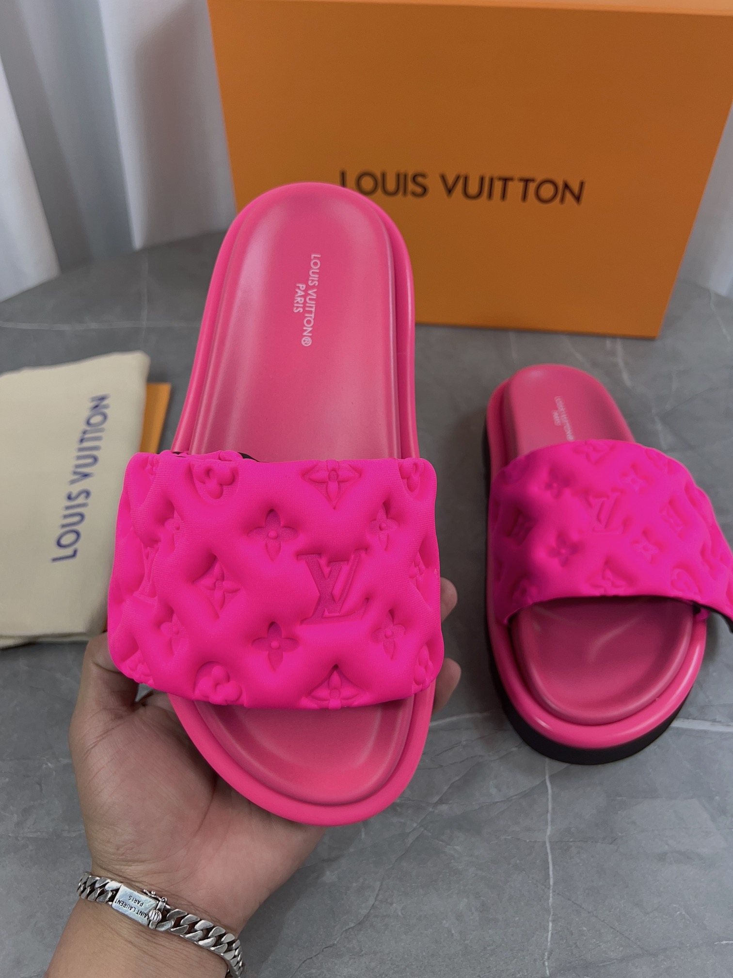 Louis Vuitton Pool Pillow Comfort Flat Sandal Pink Monogram Size 35-45 7 i1679661587 6624 5
