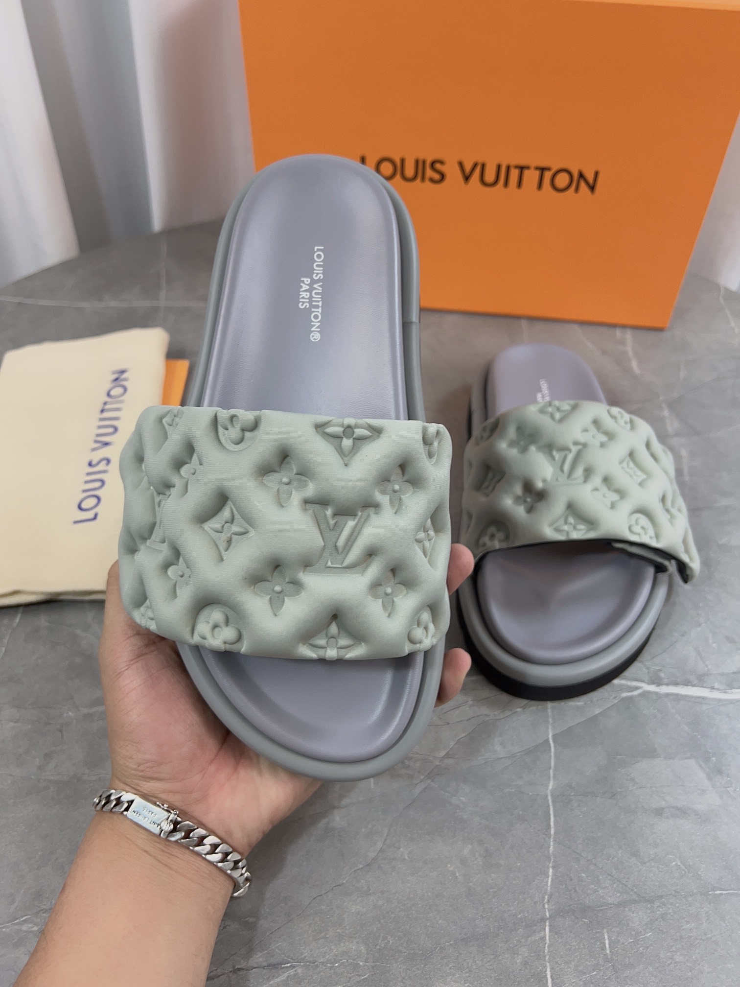 Louis Vuitton Pool Pillow Comfort Flat Sandal Monogram Embossed Slides 7 i1679661603 6957 5