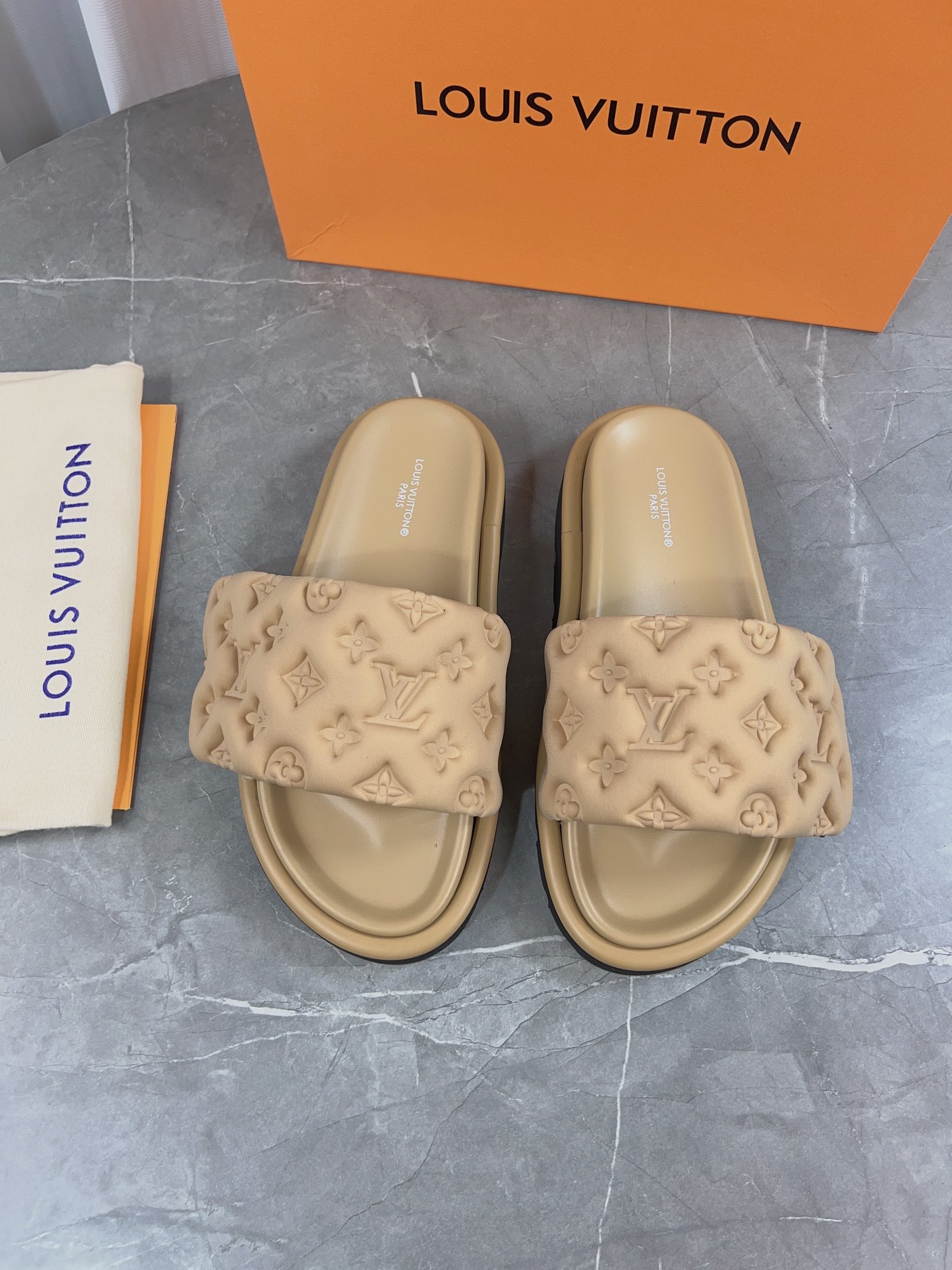Louis Vuitton Pool Pillow Comfort Flat Sandal Monogram Embossed Beige 8 i1679661651 2133 7
