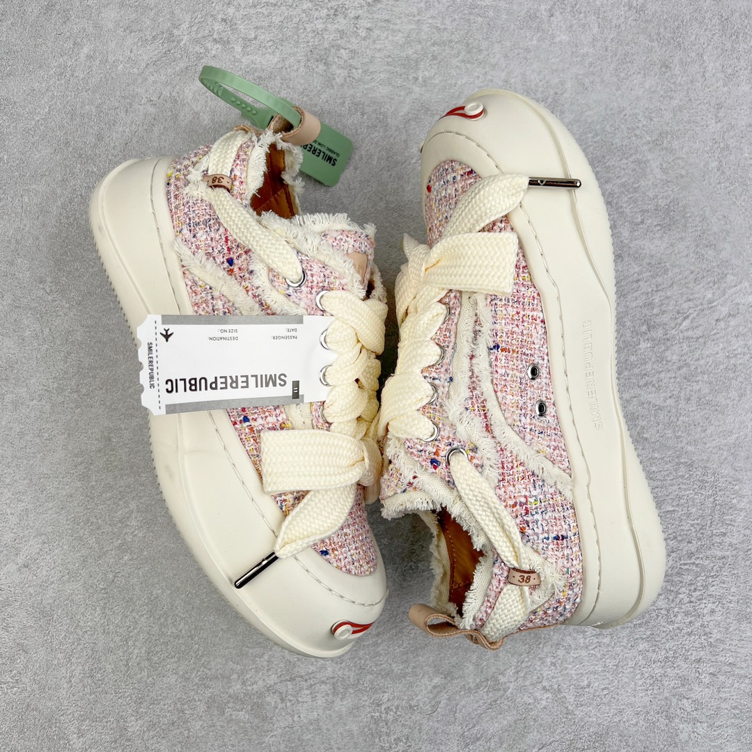 图片[3]-＃开春福利 SMILEREPUBLIC檀健次同款经典新款起司猫低帮开口笑厚底帆布鞋 新晋街头鞋履品牌SMILEREPUBLIC Canvas 系列 以 SMILE 为灵感来源 捕捉潮流 主打柔软的帆布设计 有裁切的羊毛流苏与独特编织技艺 超软水染牛皮内里 注塑成型鞋垫 4cm厘米外增高效果橡胶鞋底 尺码：35 36 37 38 39 40 41 42 43 44-选品中心