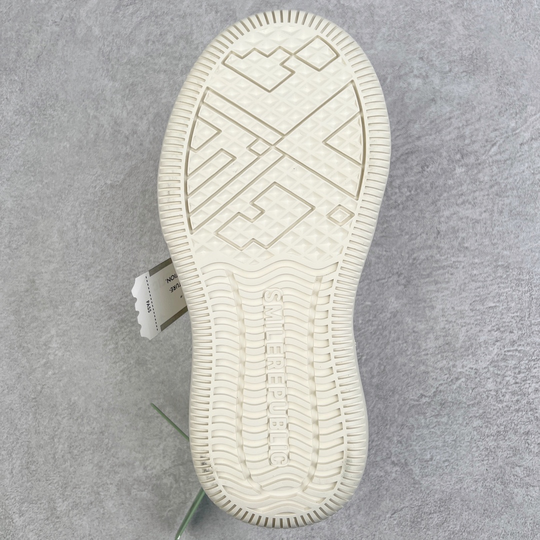 图片[9]-＃开春福利 SMILEREPUBLIC檀健次同款经典新款起司猫低帮开口笑厚底帆布鞋 新晋街头鞋履品牌SMILEREPUBLIC Canvas 系列 以 SMILE 为灵感来源 捕捉潮流 主打柔软的帆布设计 有裁切的羊毛流苏与独特编织技艺 超软水染牛皮内里 注塑成型鞋垫 4cm厘米外增高效果橡胶鞋底 尺码：35 36 37 38 39 40 41 42 43 44-选品中心