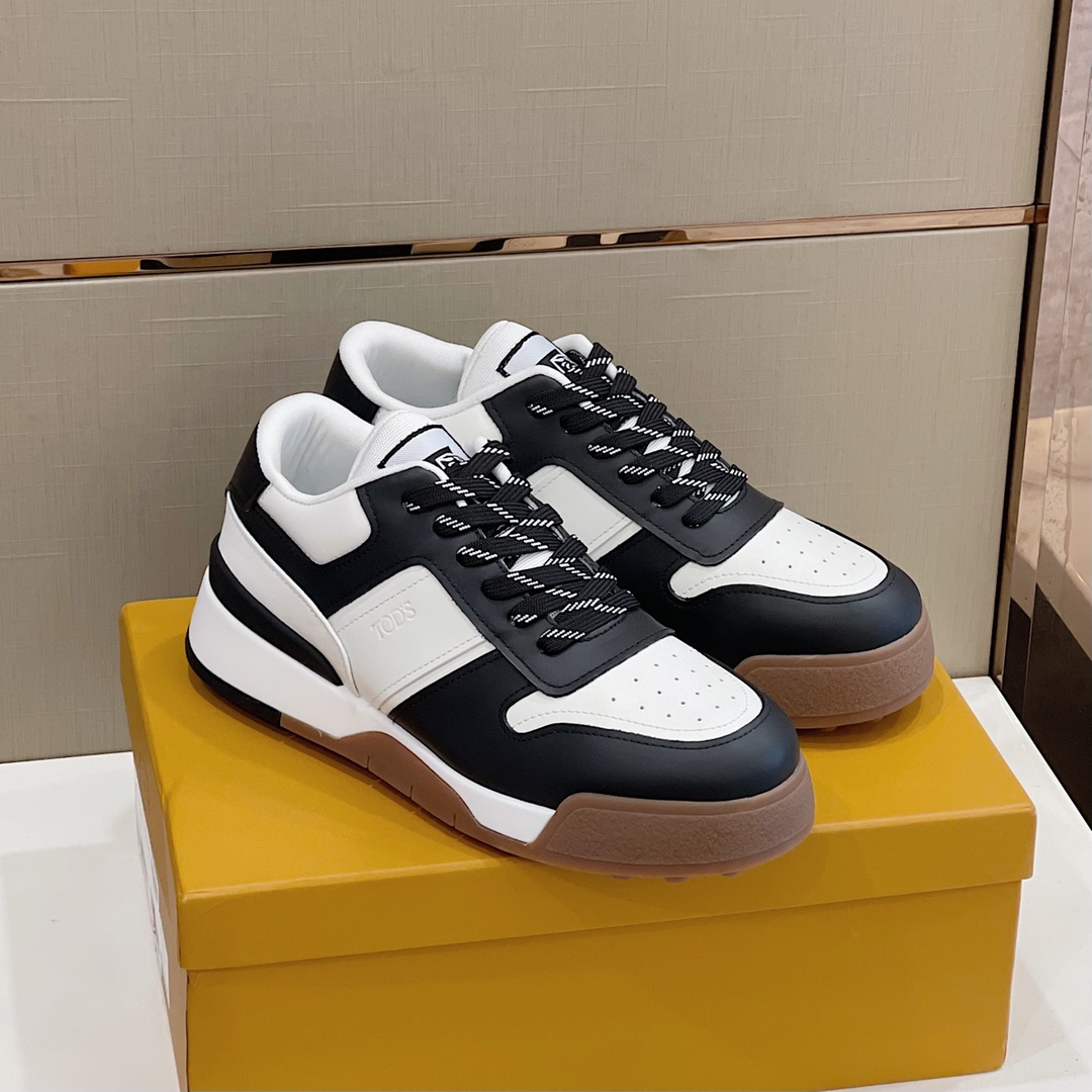 Precio de fábrica Tods Men's Cowhide Patchwork SneakersLa zapatilla TOD'S llama la atención por su i
