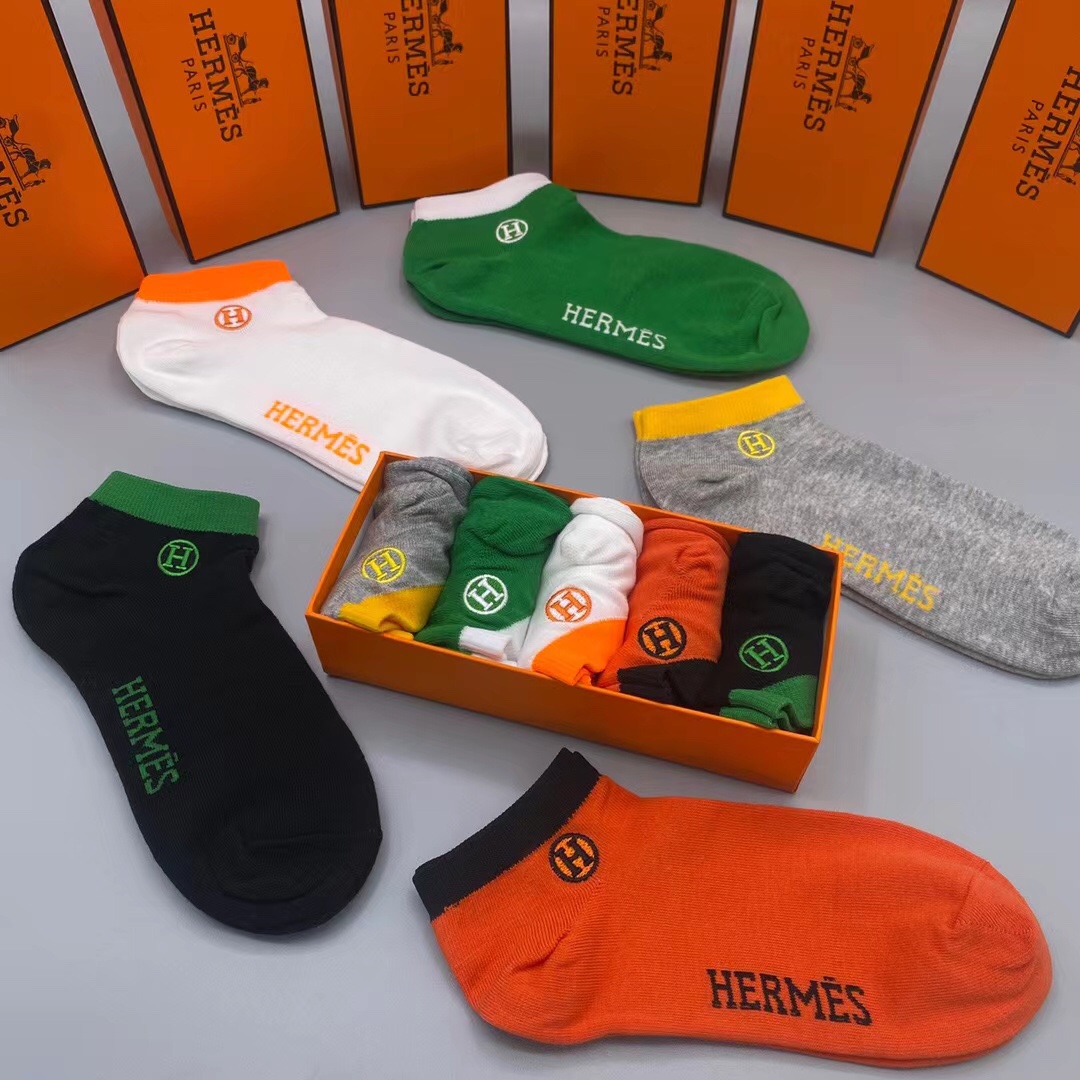 Hermes爱马仕大H️新品短款袜子