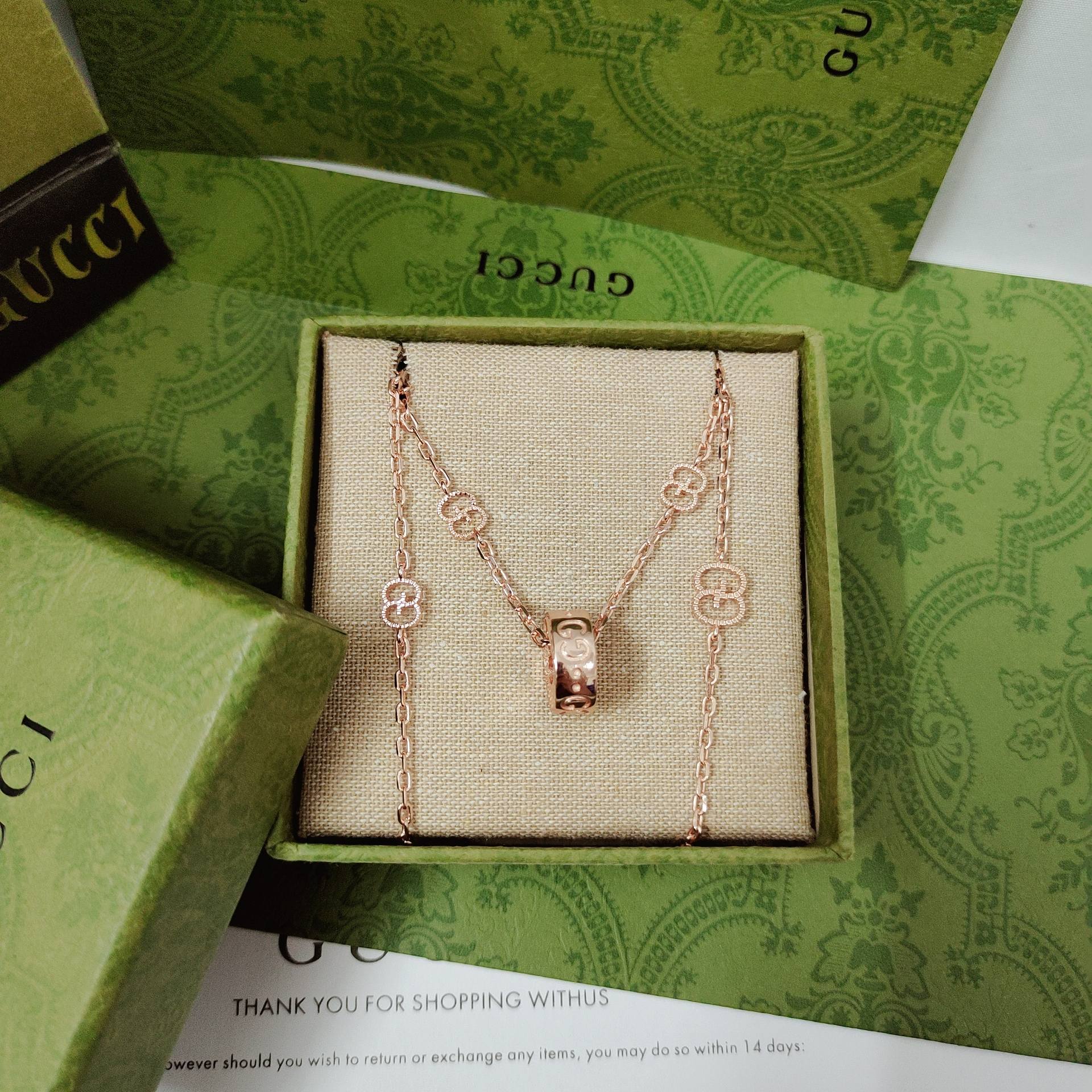 Gucci アイコンシリーズ 全新デザインのローズゴールドネックレス