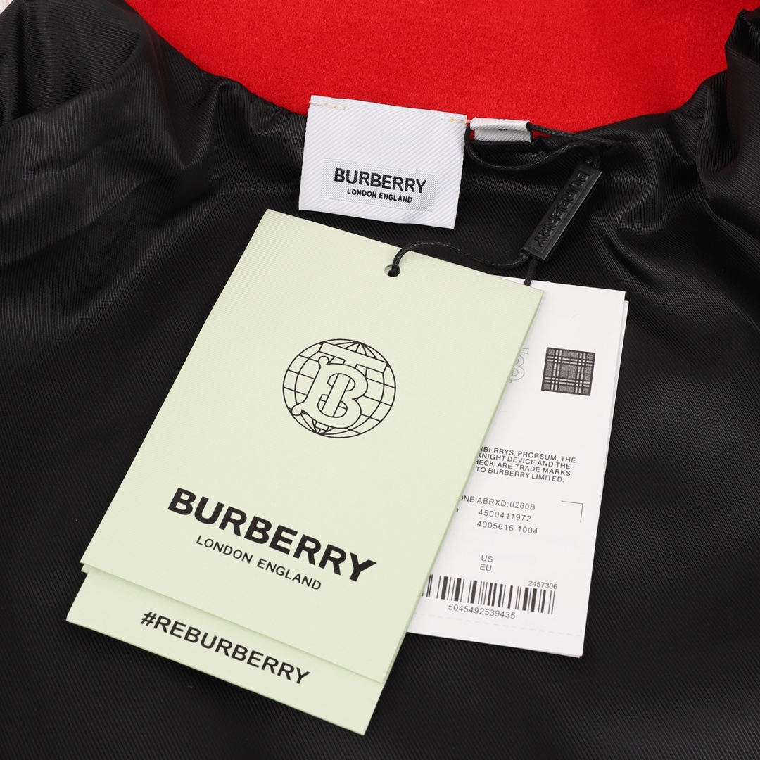 370 Burberry/巴宝莉 兔年限定绣棒球服夹克外套
