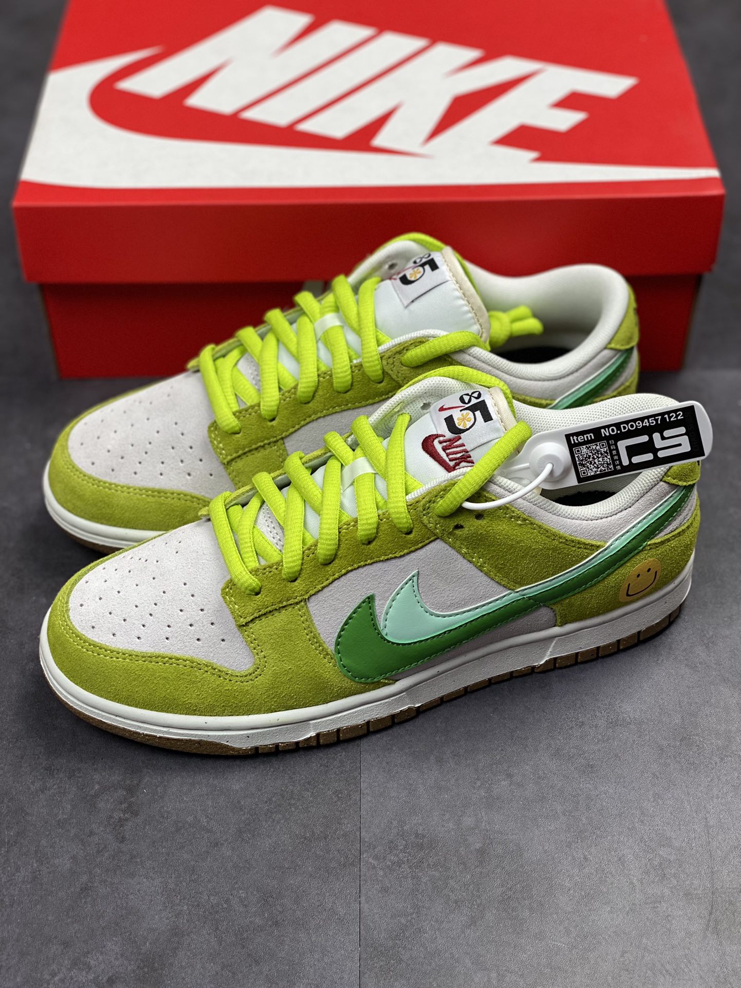 Nike SB Dunk Low retro style double hook Swoosh produced DO9457-122