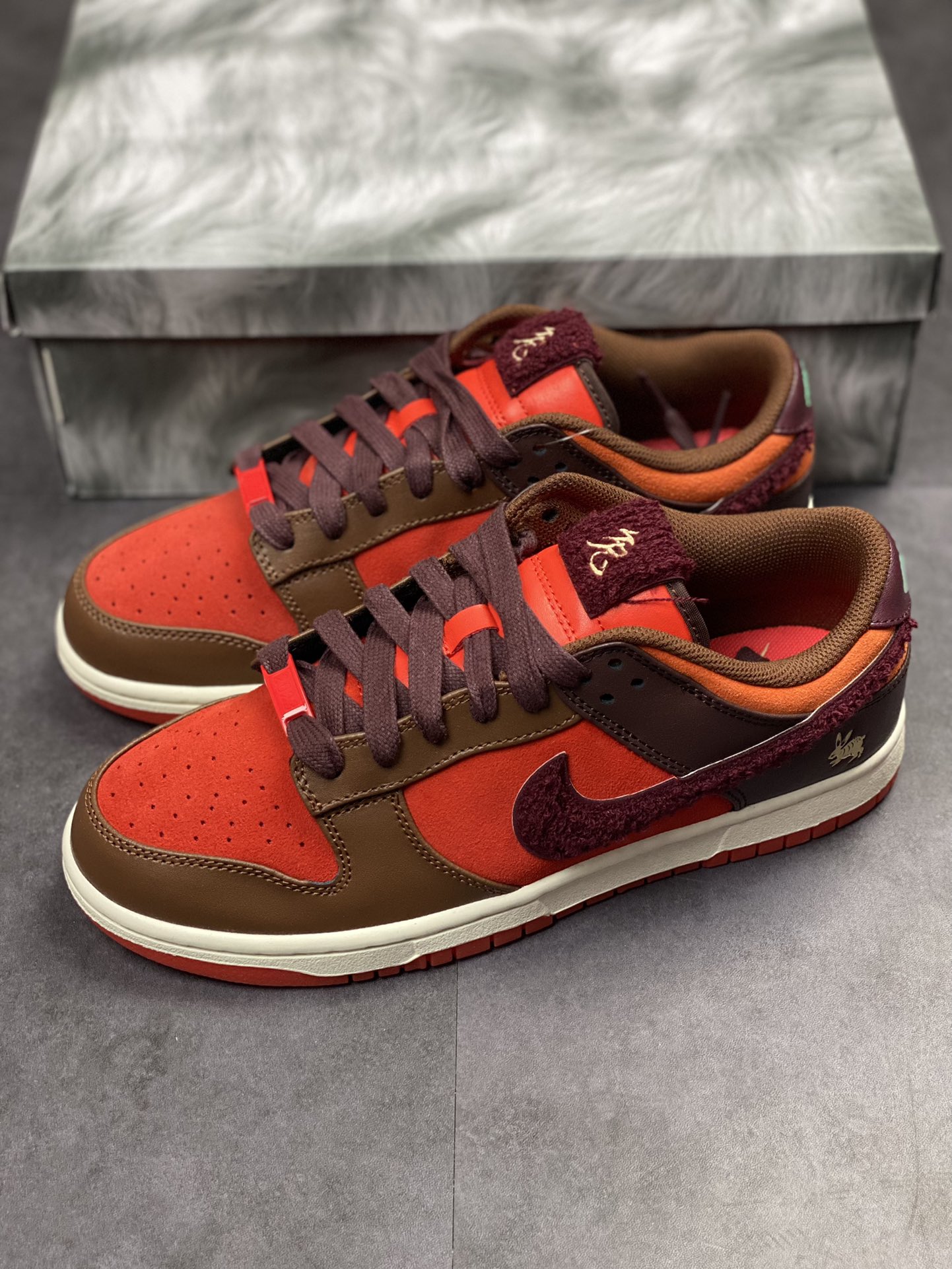 Nike SB Dunk Low RETRO Orange Brown Chengdu Year of the Rabbit Limited FD4203-661