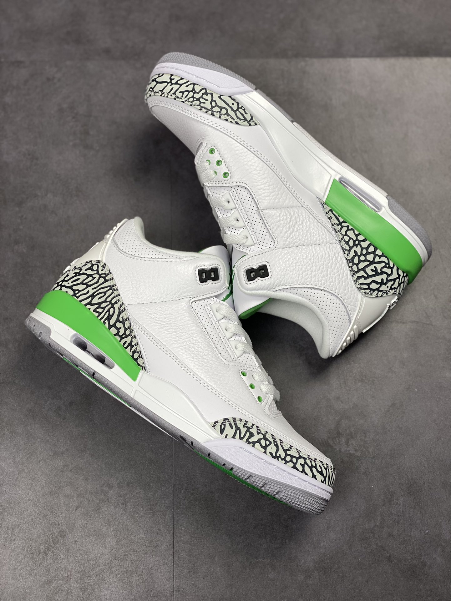 240 Air Jordan 3 Retro 白绿  CK9646-136