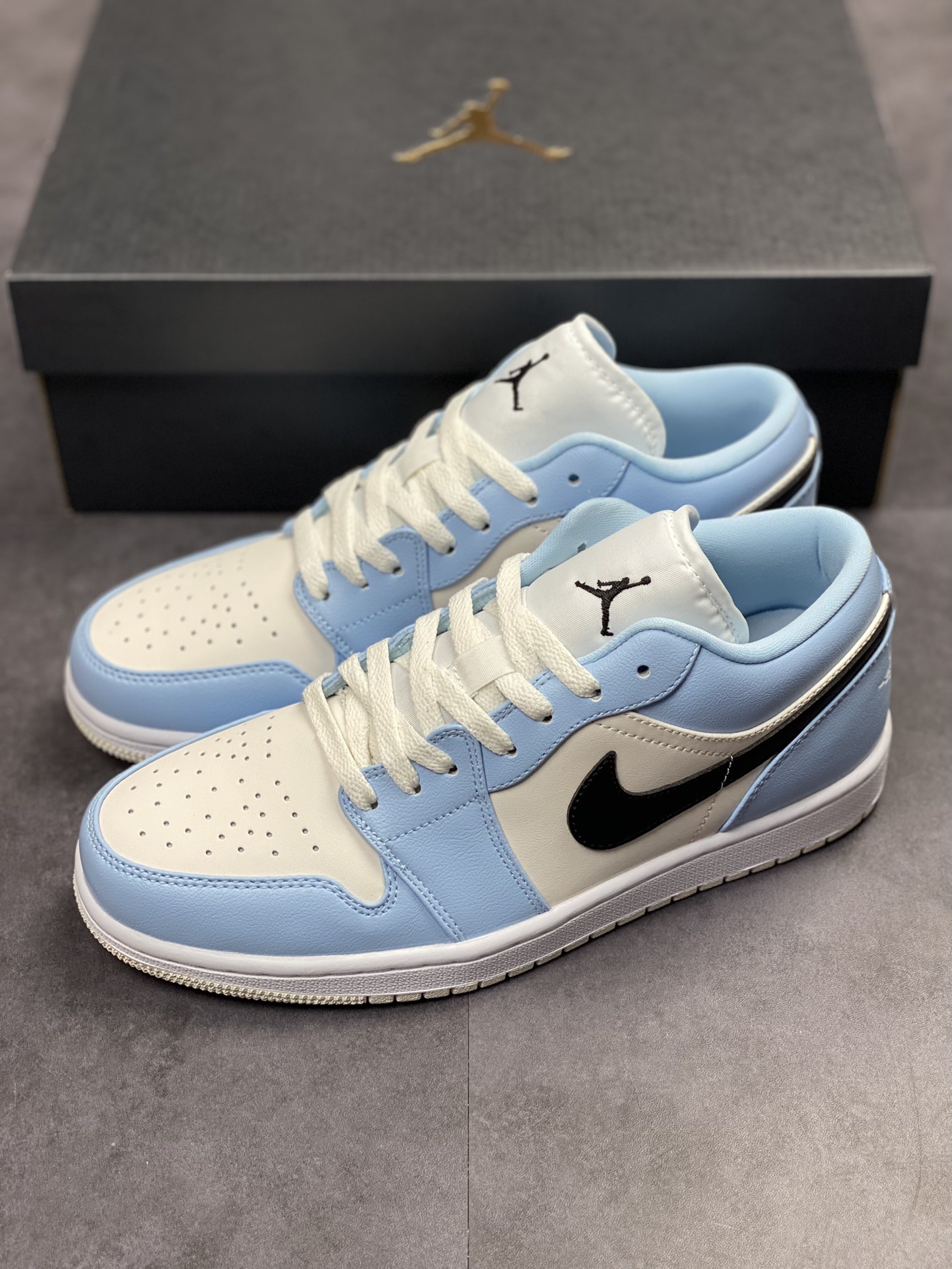 200 Air Jordan 1 Low 晴天蓝 AJ1乔1低帮休闲板鞋 554723-401