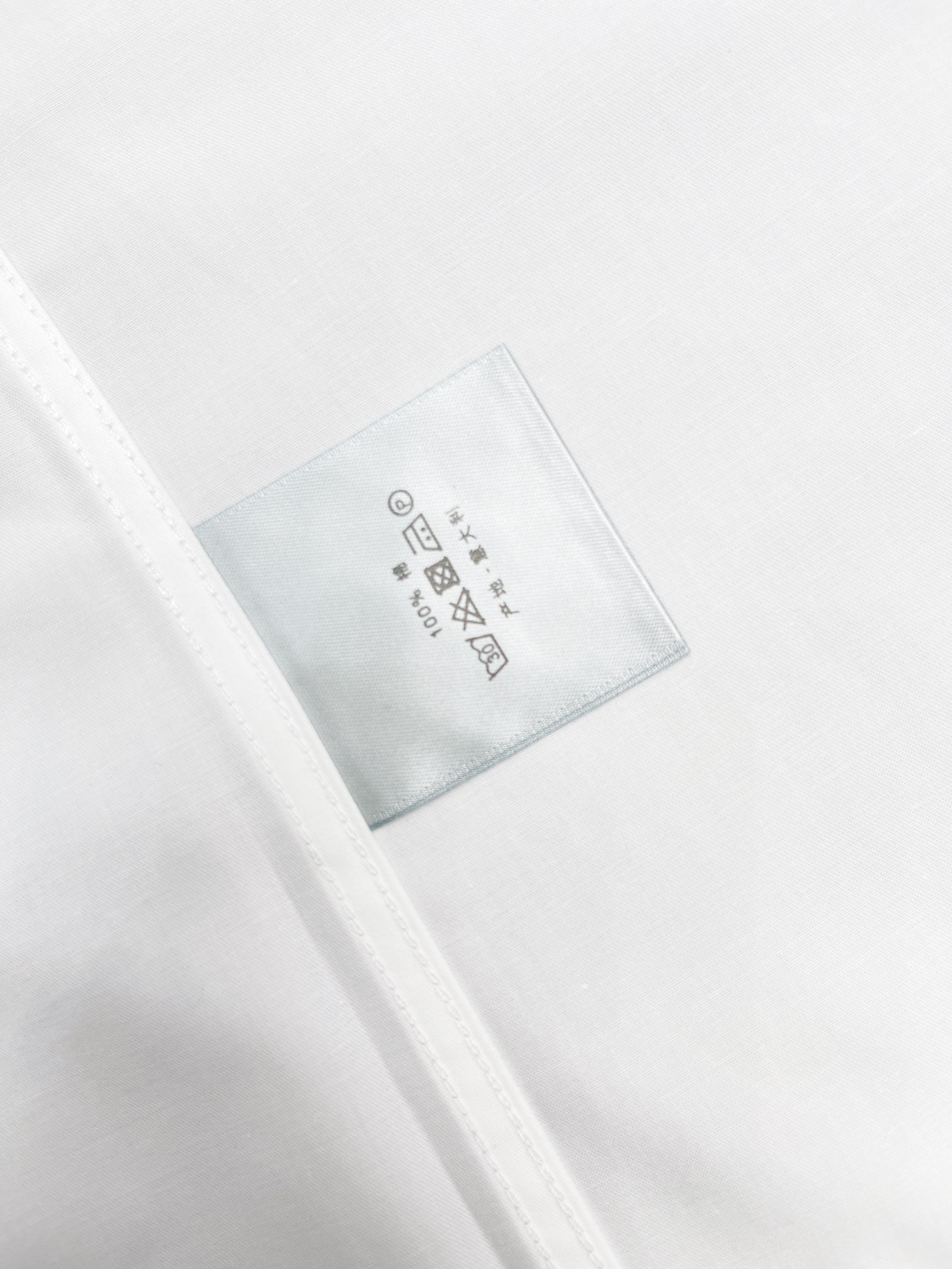 Louis Vuitton Haute Couture Haute Couture Ready-to-Wear Clothing Dress 7