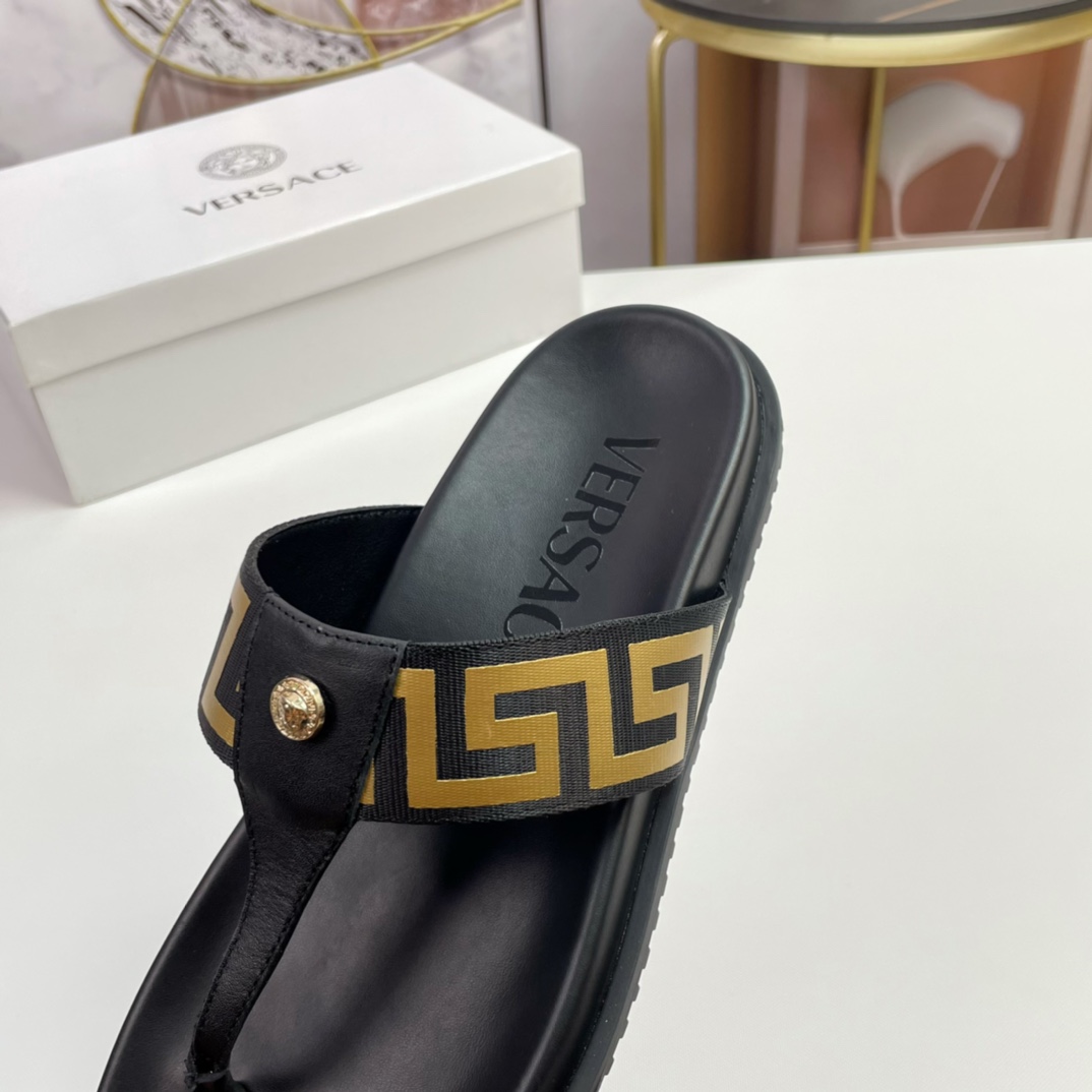 [VERSACE - Versace] P: Tamaño 38-45 top generación de compra de los hombres de primavera y verano za