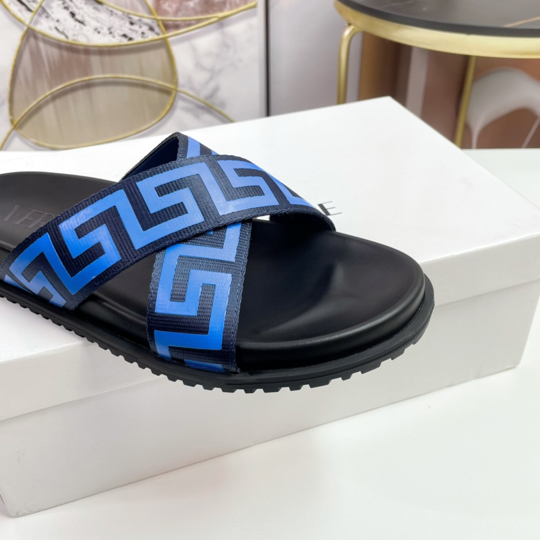 [VERSACE - Versace] P: Tamaño 38-45 top generación de compra de los hombres de primavera y verano za