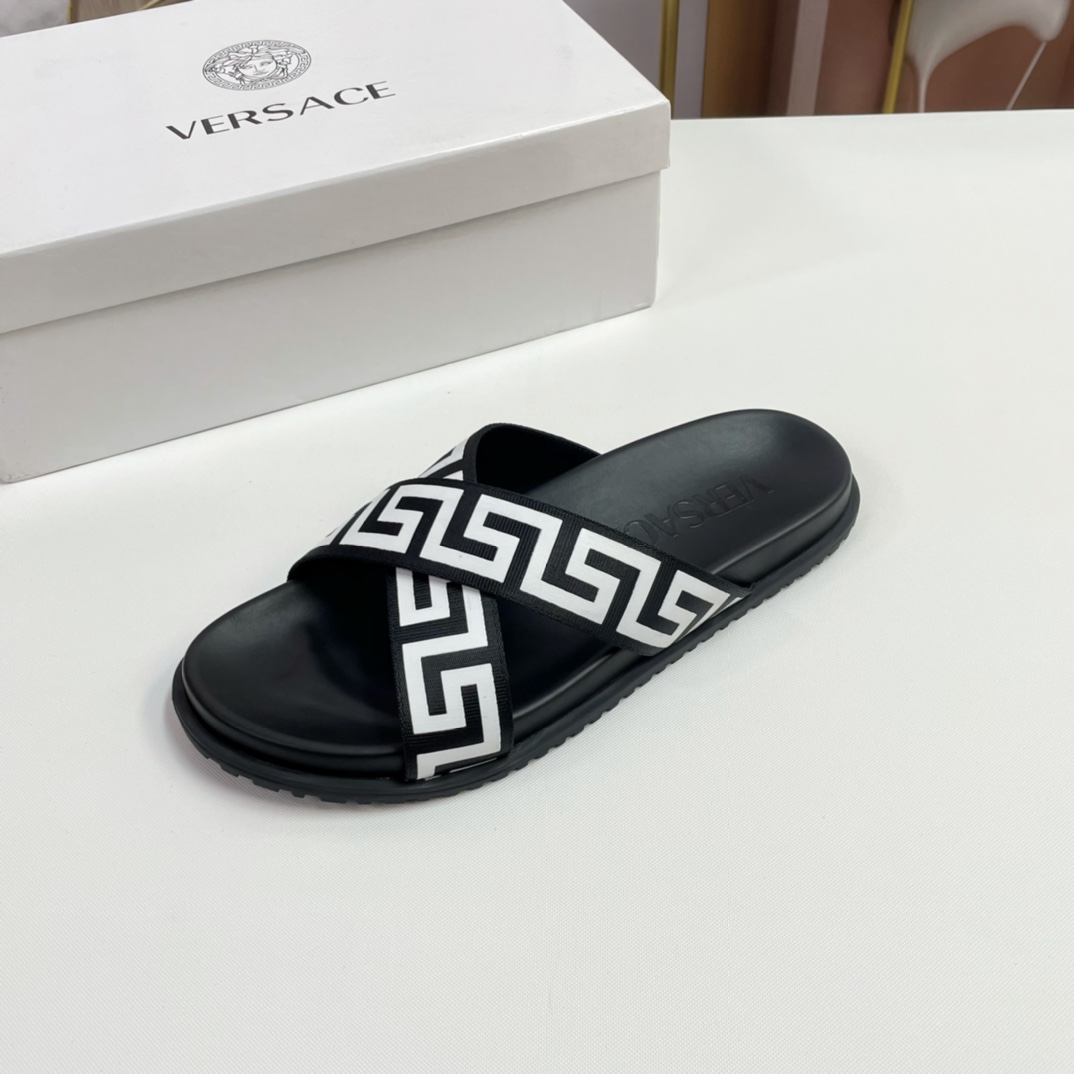 [VERSACE - Versace] P: Tamaño 38-45 top generación de compra de los hombres de primavera y verano za
