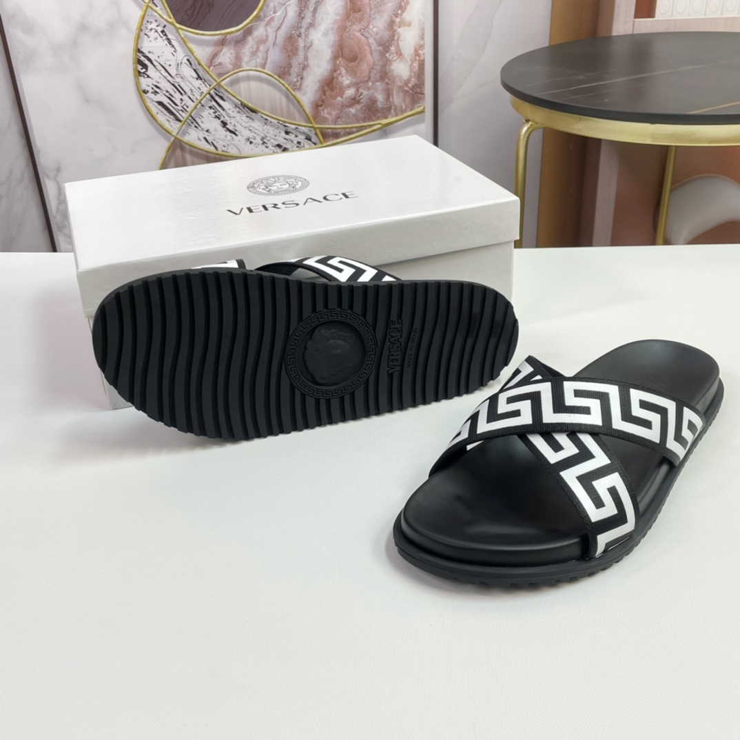[VERSACE - Versace] P: Tamaño 38-45 top generación de compra de los hombres de primavera y verano za