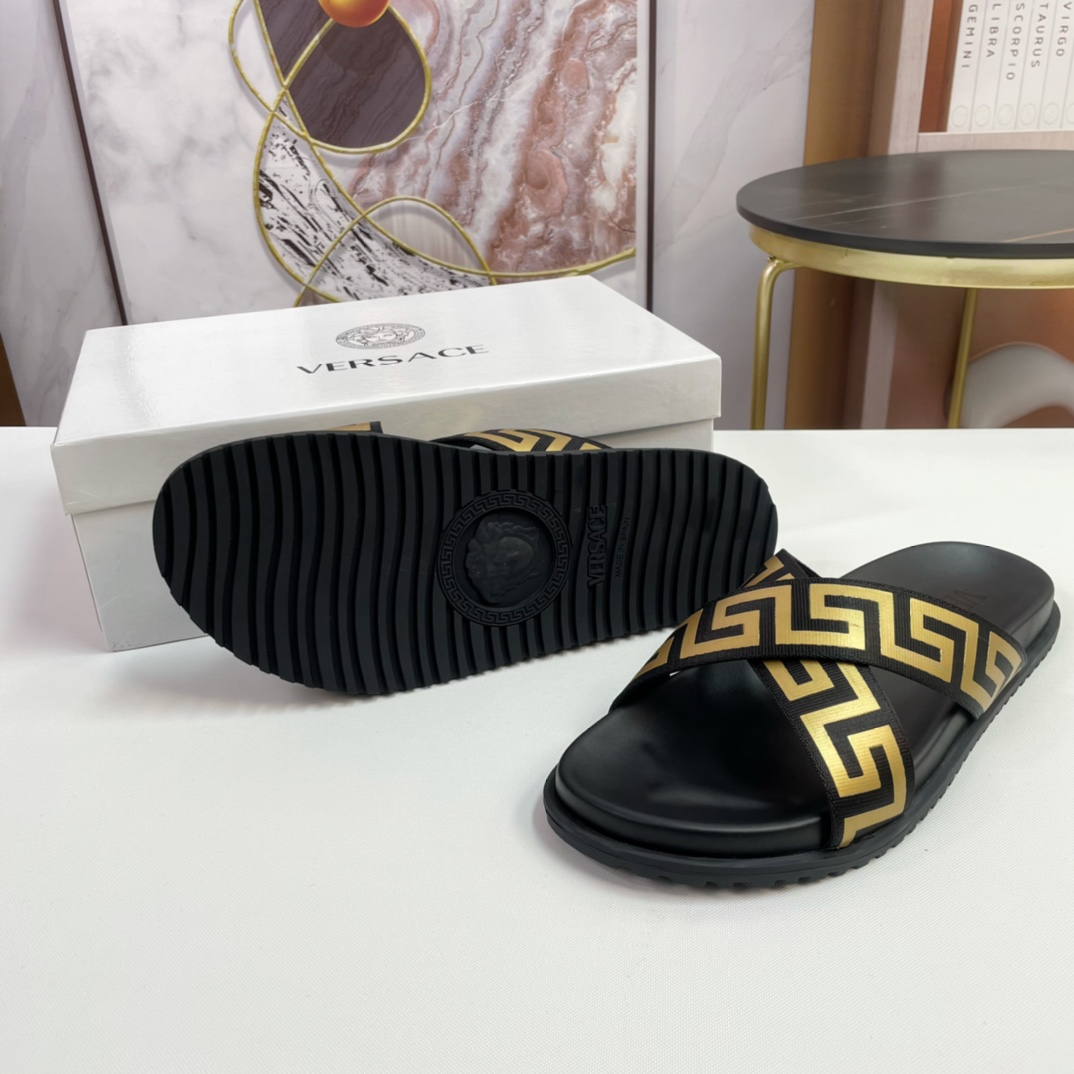 [VERSACE - Versace] P: Tamaño 38-45 top generación de compra de los hombres de primavera y verano za