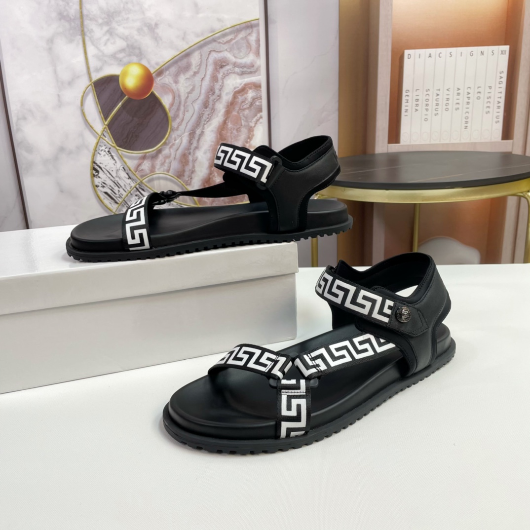 [VERSACE - Versace] P: Tamaño 38-45 top generación de compra de los hombres de primavera y verano za