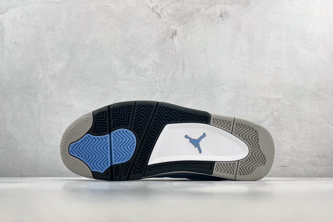 Air Jordan 4 Retro “University Blue” 大学蓝 CT8527-400