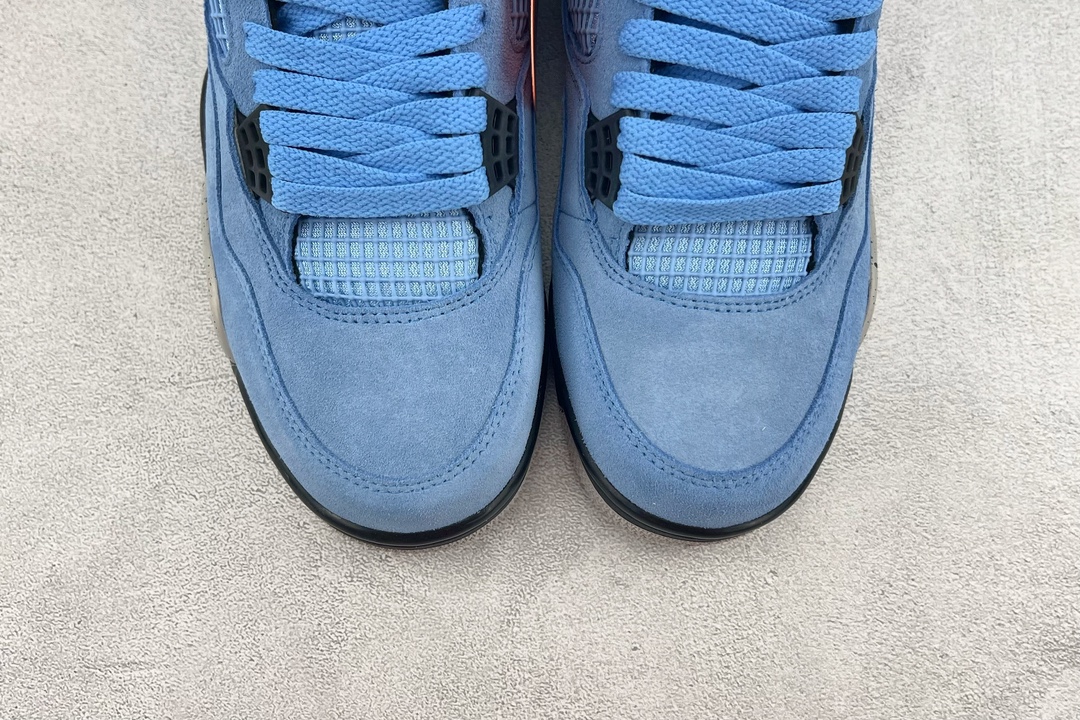Air Jordan 4 Retro “University Blue” 大学蓝 CT8527-400