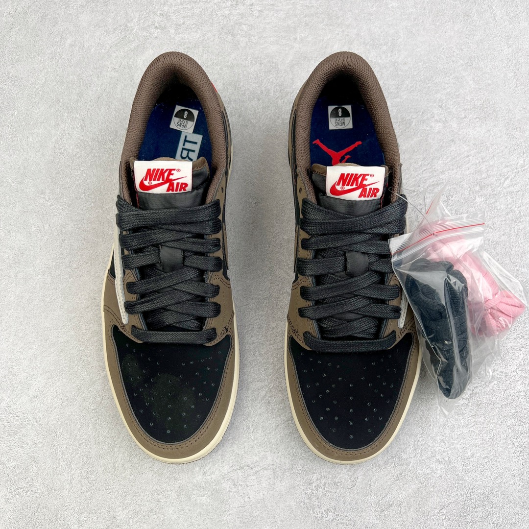 图片[2]-零售💰200 ＃KZ神版福利回馈‼Travis Scott x Air Jordan AJ1 Low OG SP TS联名深棕倒钩低帮 CQ4277-001 毫无疑问市场中端王者 耗时半年巨作 全套原纸板楦头开发 确保原汁原味 完美呈现倒钩版型 原档案转印油墨一体 东莞原厂磨具大底独家尺码35.5 48.5 一码一磨具拒绝假半码 此版本只针对中端市场 皮料材质有所更替 其他数据细节工艺流程均保持一致 绝不口嗨 细节品控鞋型随意秒杀市面3XX 4XX 原盒原配 外盒透明胶套 内侧字体 工整带凹凸感 原厂拉帮工艺 针距密度一致 后跟弧度收口自然不对折 极致一眼正品既视感 进口玻璃冲刀皮料裁剪零毛边 承诺百分百一致原鞋 全鞋电脑针车工艺 进口港宝加持 后跟自然饱满 全鞋荧光划线卡点 追求极致完美 每一双都是工艺品 多重QC质检 超越公司货的品控标准 实实在在的免检产品 SIZE：35.5 36 36.5 37.5 38 38.5 39 40 40.5 41 42 42.5 43 44 44.5 45 46 47.5 48.5 编码：by2936000-运动鞋