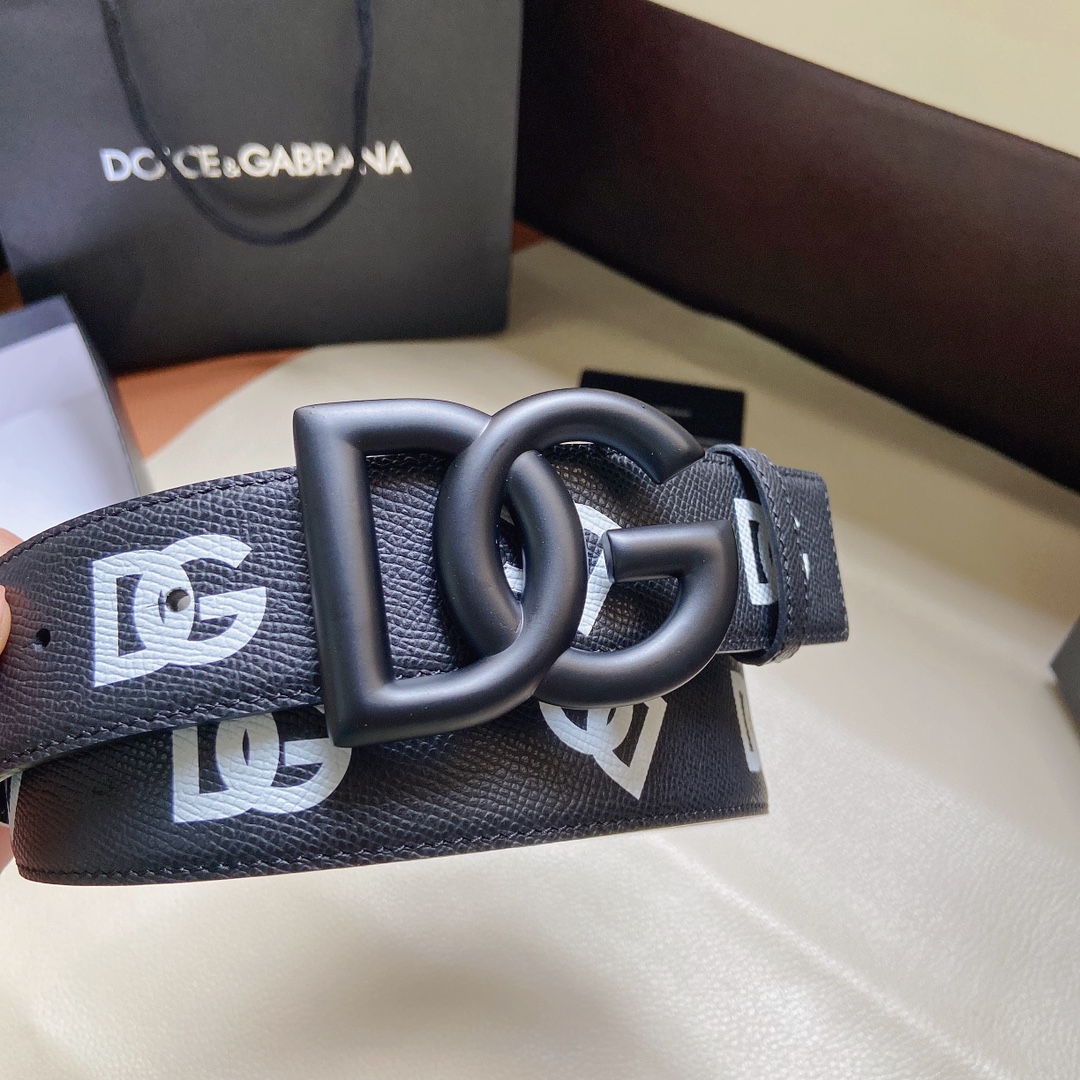 D&G杜嘉班纳官网新款.双面头层小牛