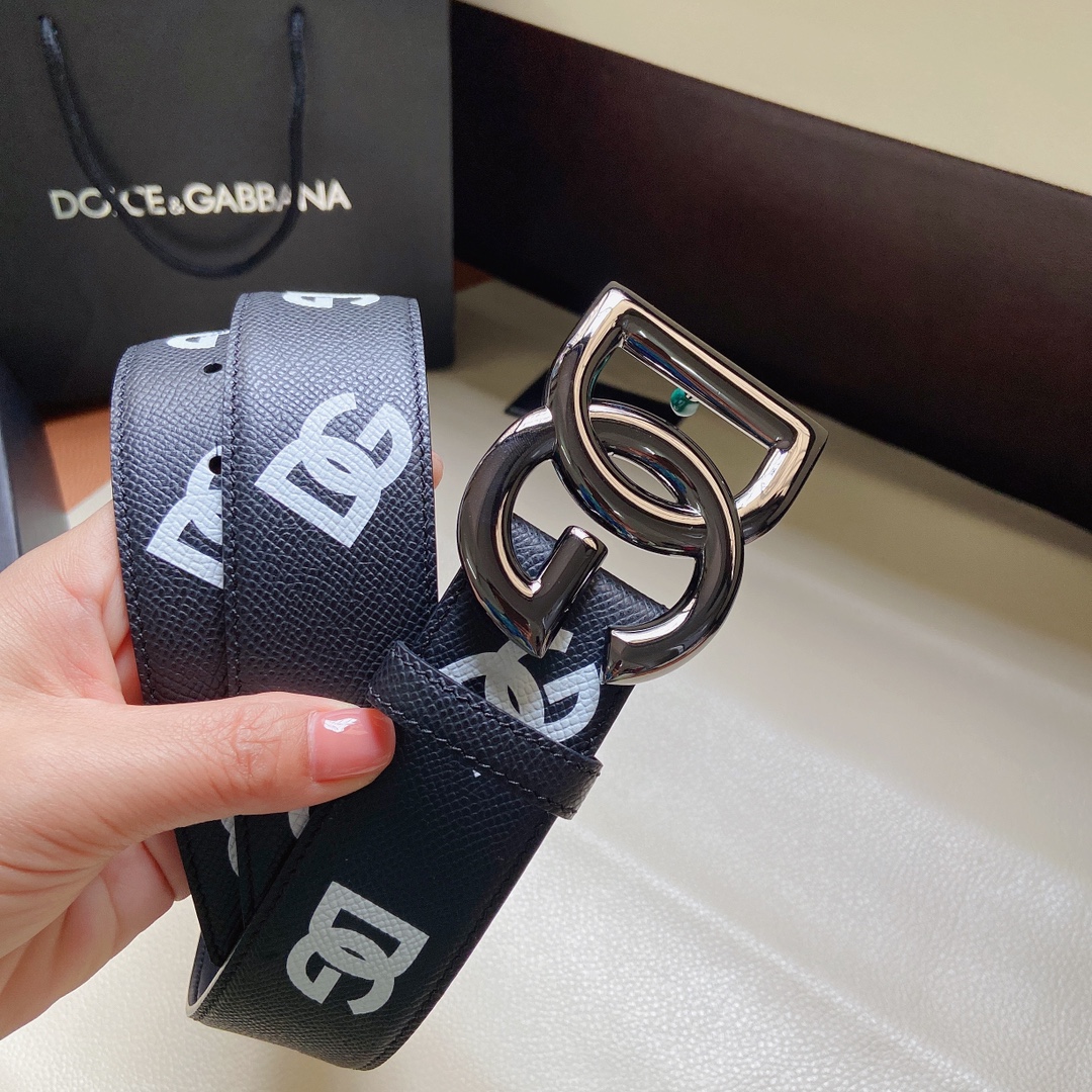 D&G杜嘉班纳官网新款.双面头层小牛