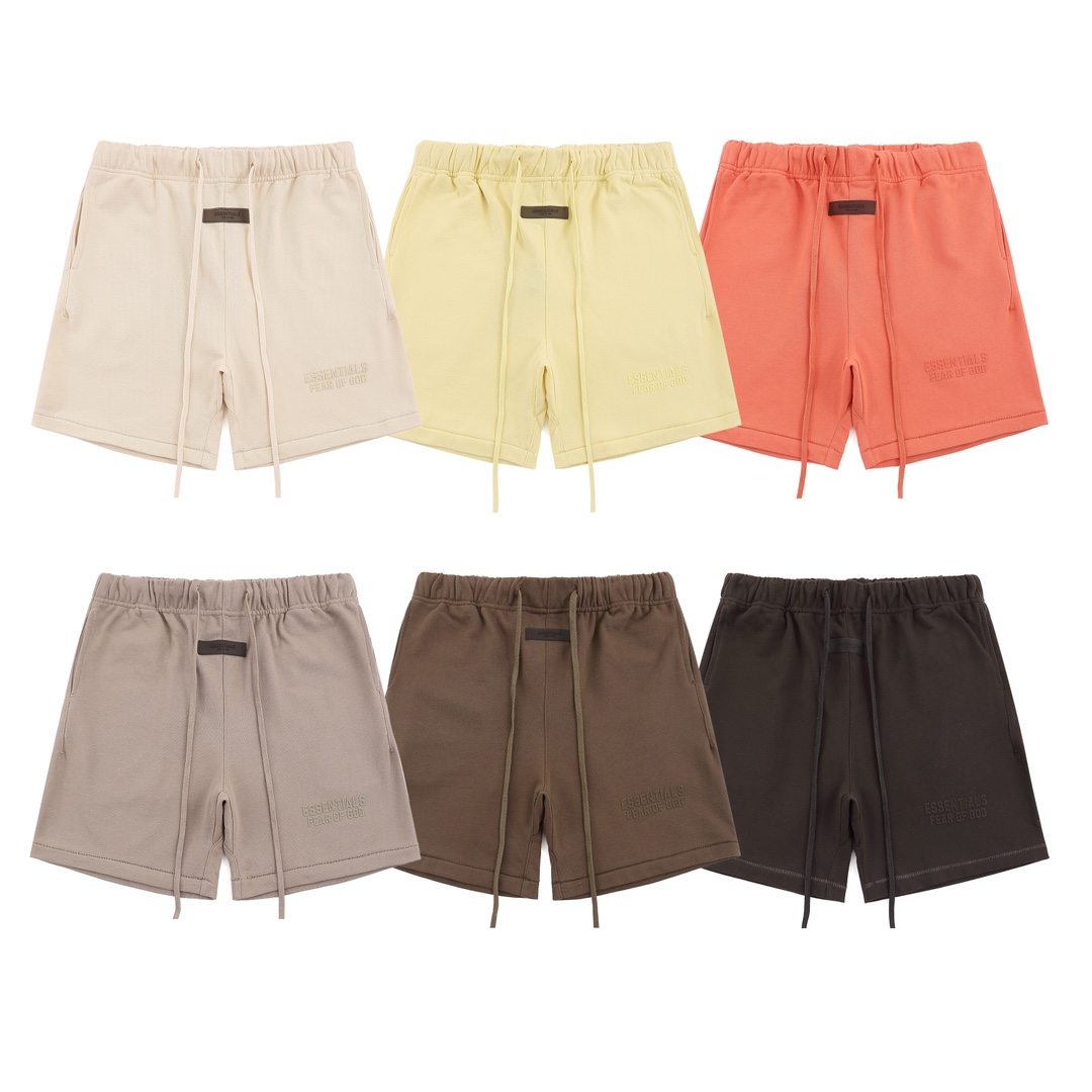 ESSENTIALS FEAR OF GOD新品植绒字母休闲短裤
款号：K-211# 
颜色...