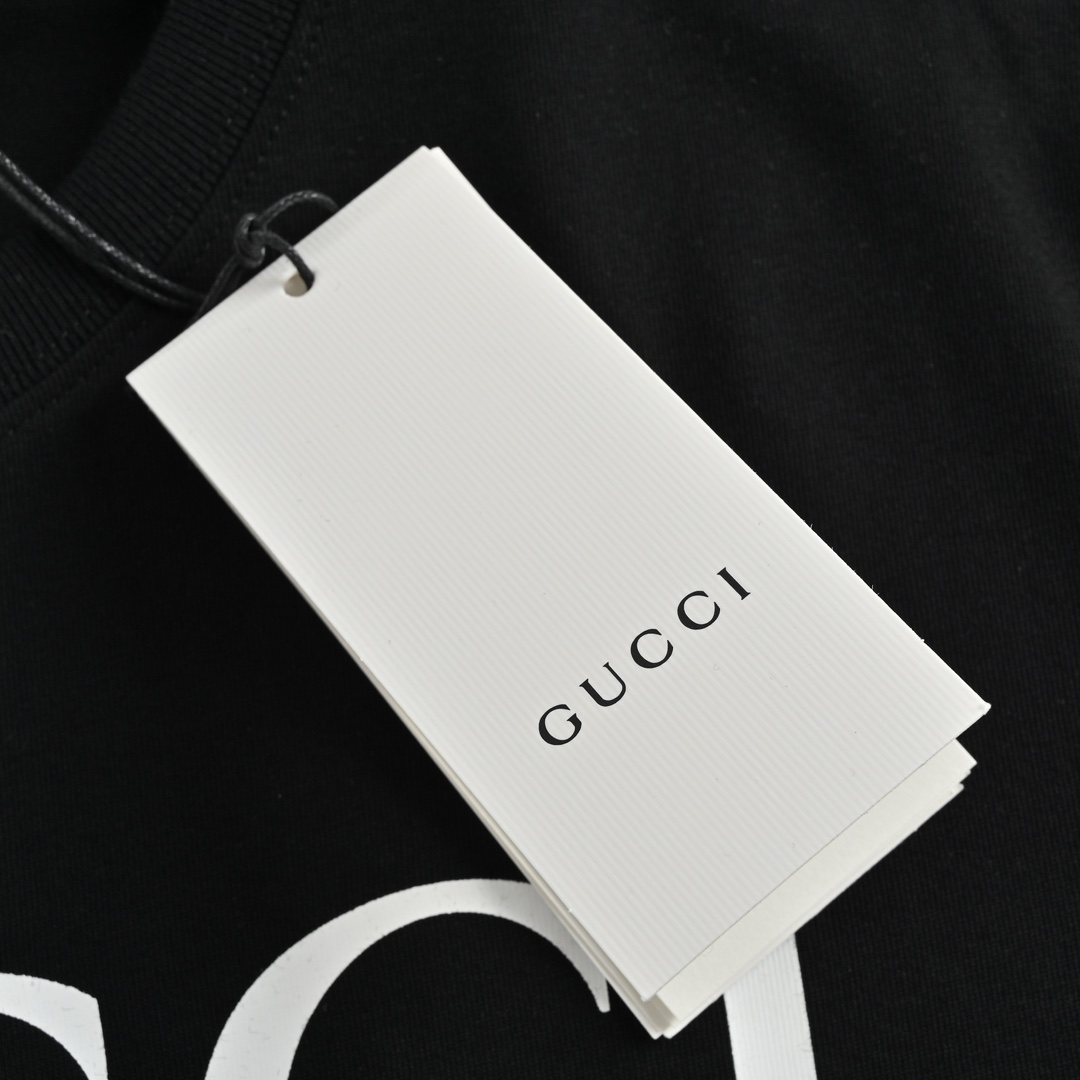 Gucci/古驰 经典双G互扣印花短袖