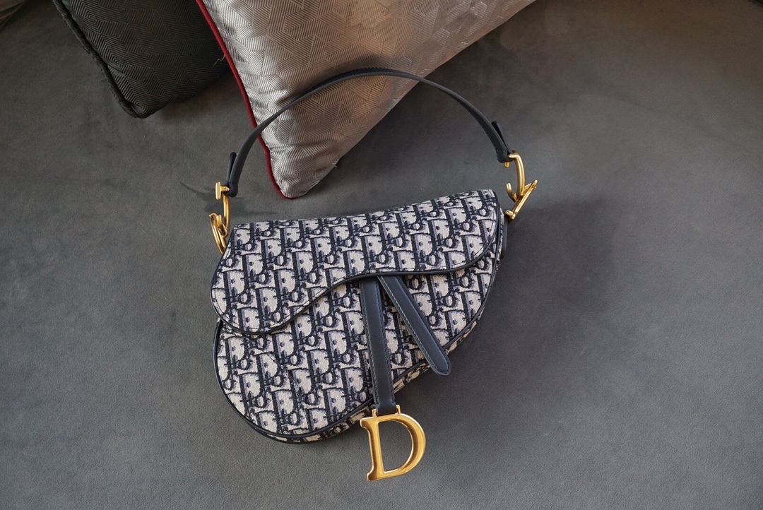 Dior Saddle Saddle Bags Blue Underarm