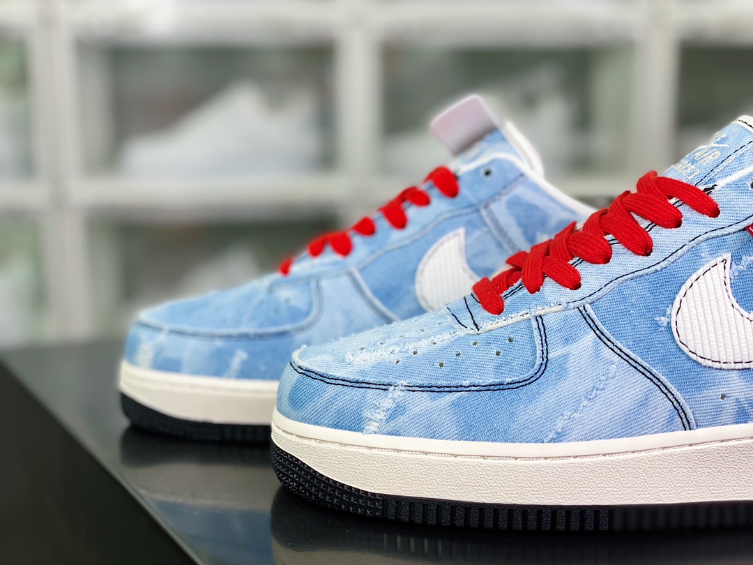 240 Levi's x 【Nike】 Air Force 1 07 Low”Exclusive Denim”空军一号经“水洗浅蓝白磨破牛仔布”LE5050-012
