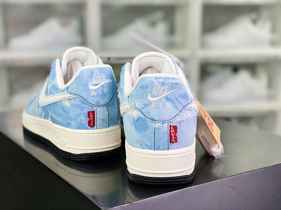 240 Levi's x 【Nike】 Air Force 1 07 Low”Exclusive Denim”空军一号经“水洗浅蓝白磨破牛仔布”LE5050-012