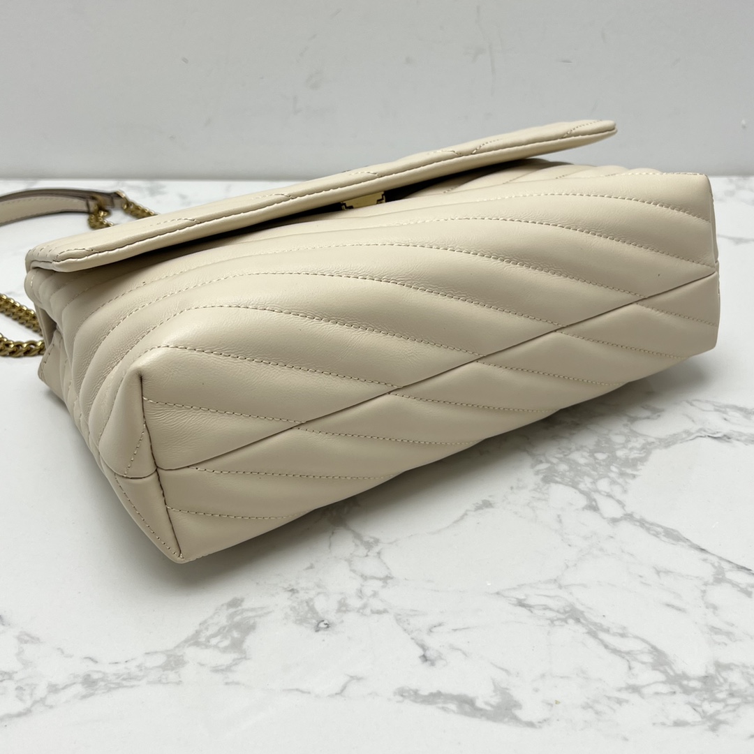 Tory Burch ～TORYBURCH 新款 90446 KITA CHEVRON 羊皮女生单肩 斜挎包 黑色 白色 尺寸 27