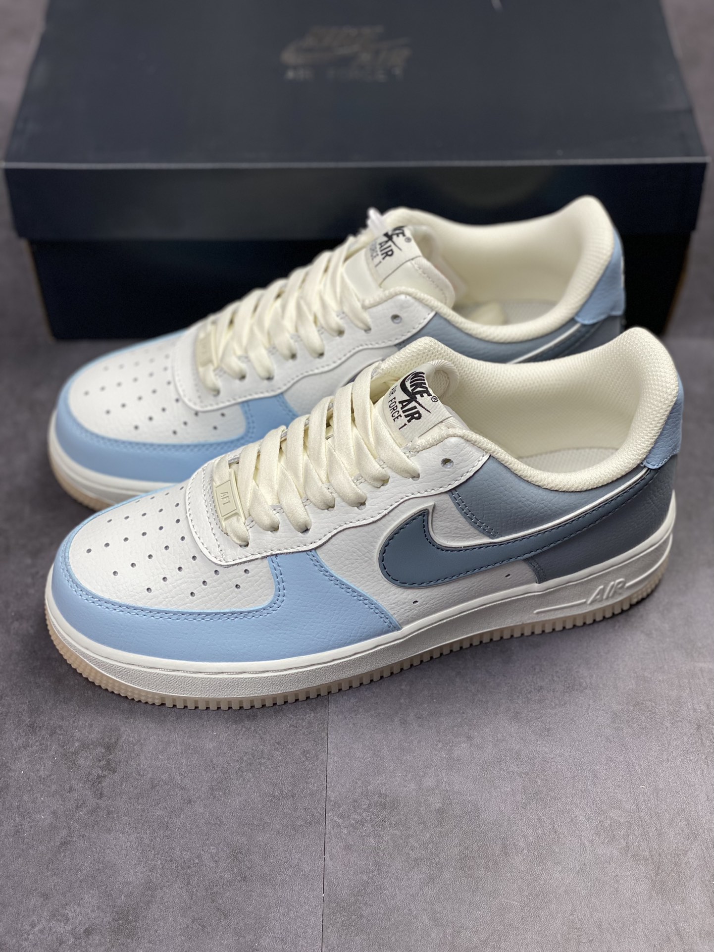 230 Nike Air Force 1 Low 07 浅蓝灰 AA1366-401