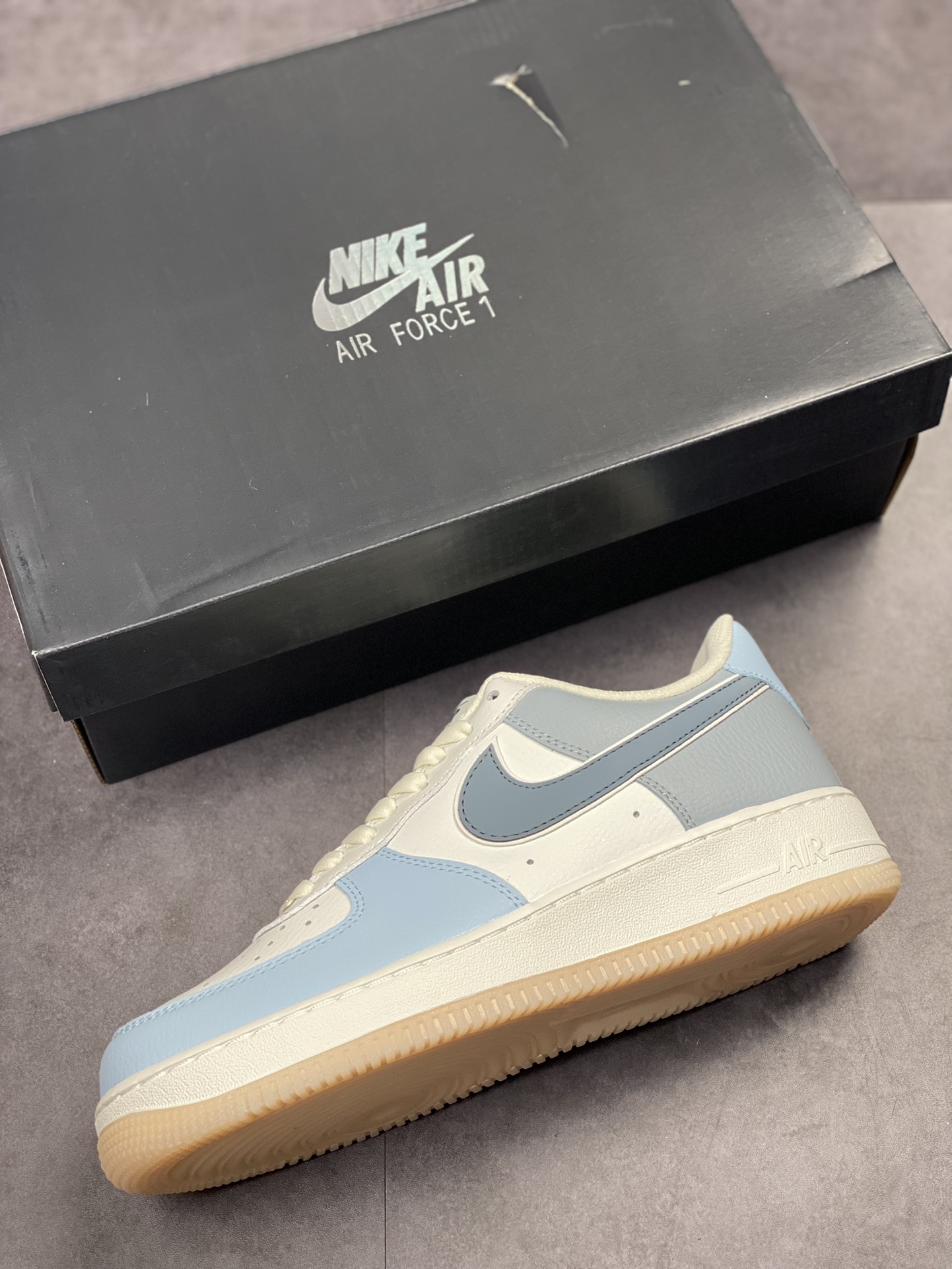 230 Nike Air Force 1 Low 07 浅蓝灰 AA1366-401