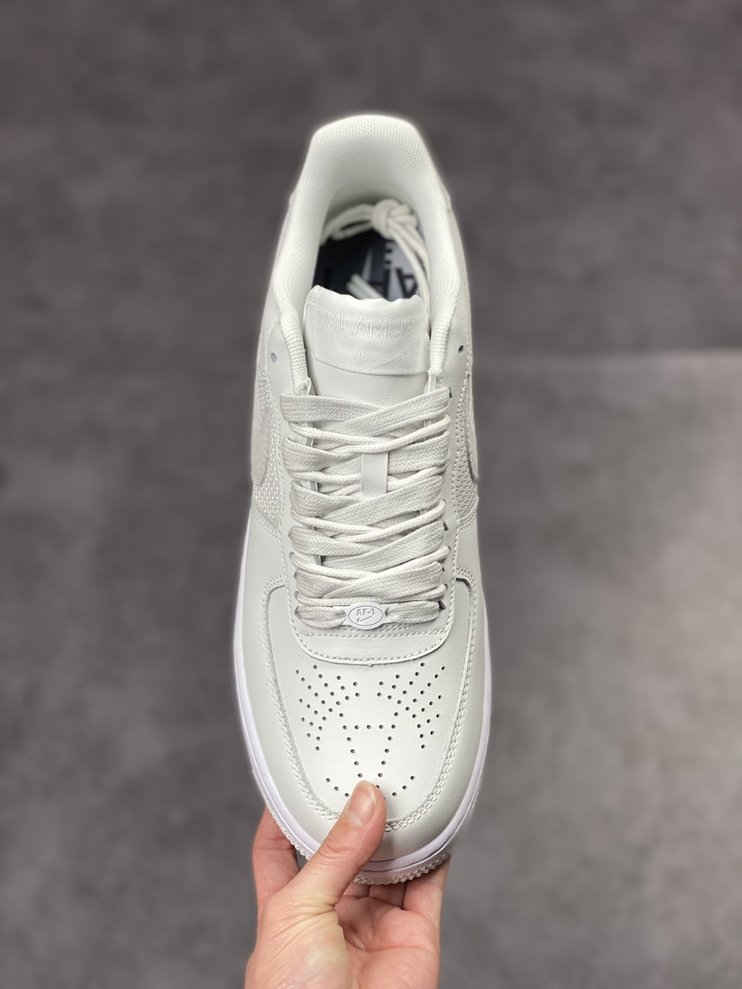 210 Nike Air Force 1 Low 07 x Slam Jam 联名白灰 DX5590-100